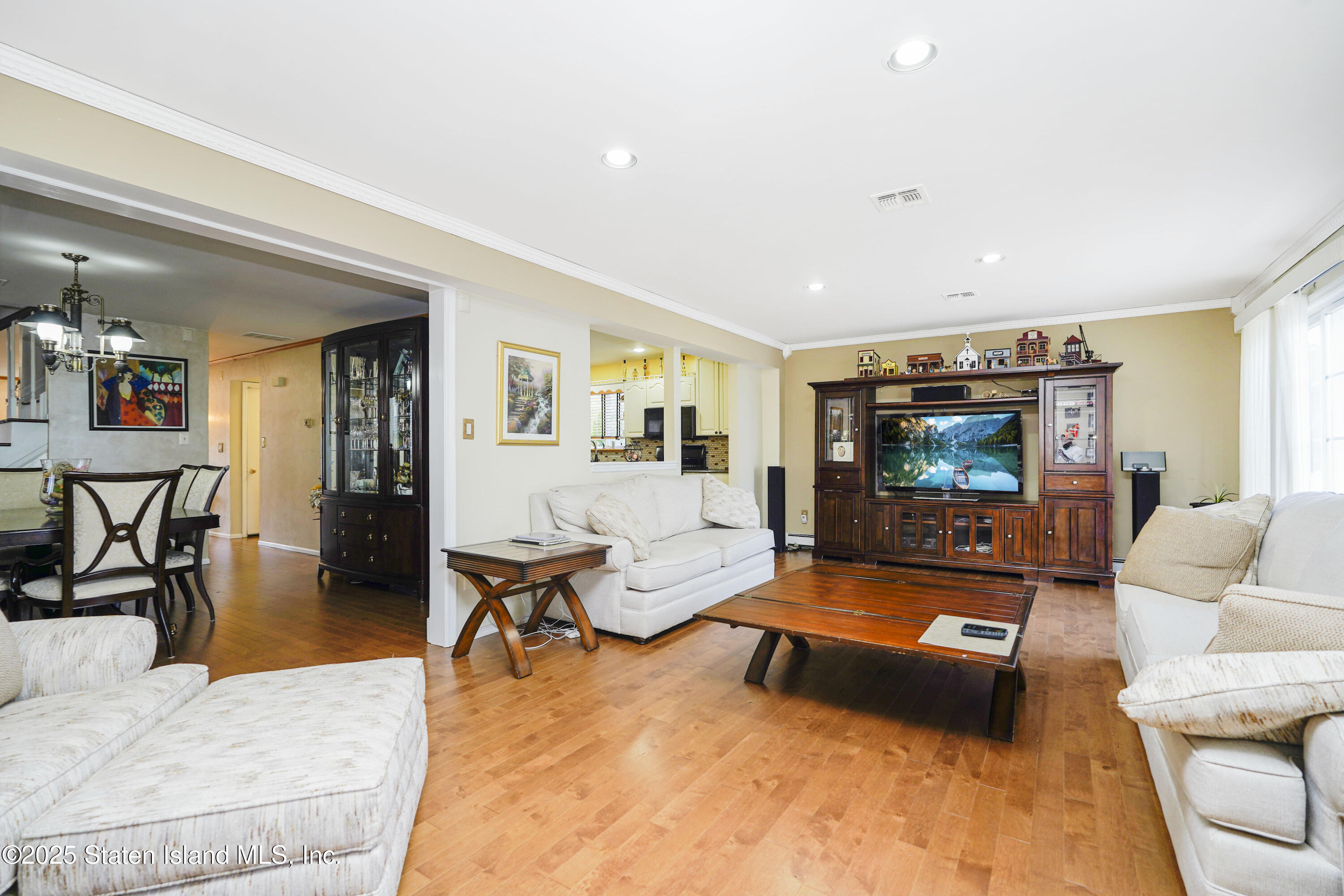 218 Mcbaine Avenue, Staten Island, NY, 10309 image 15