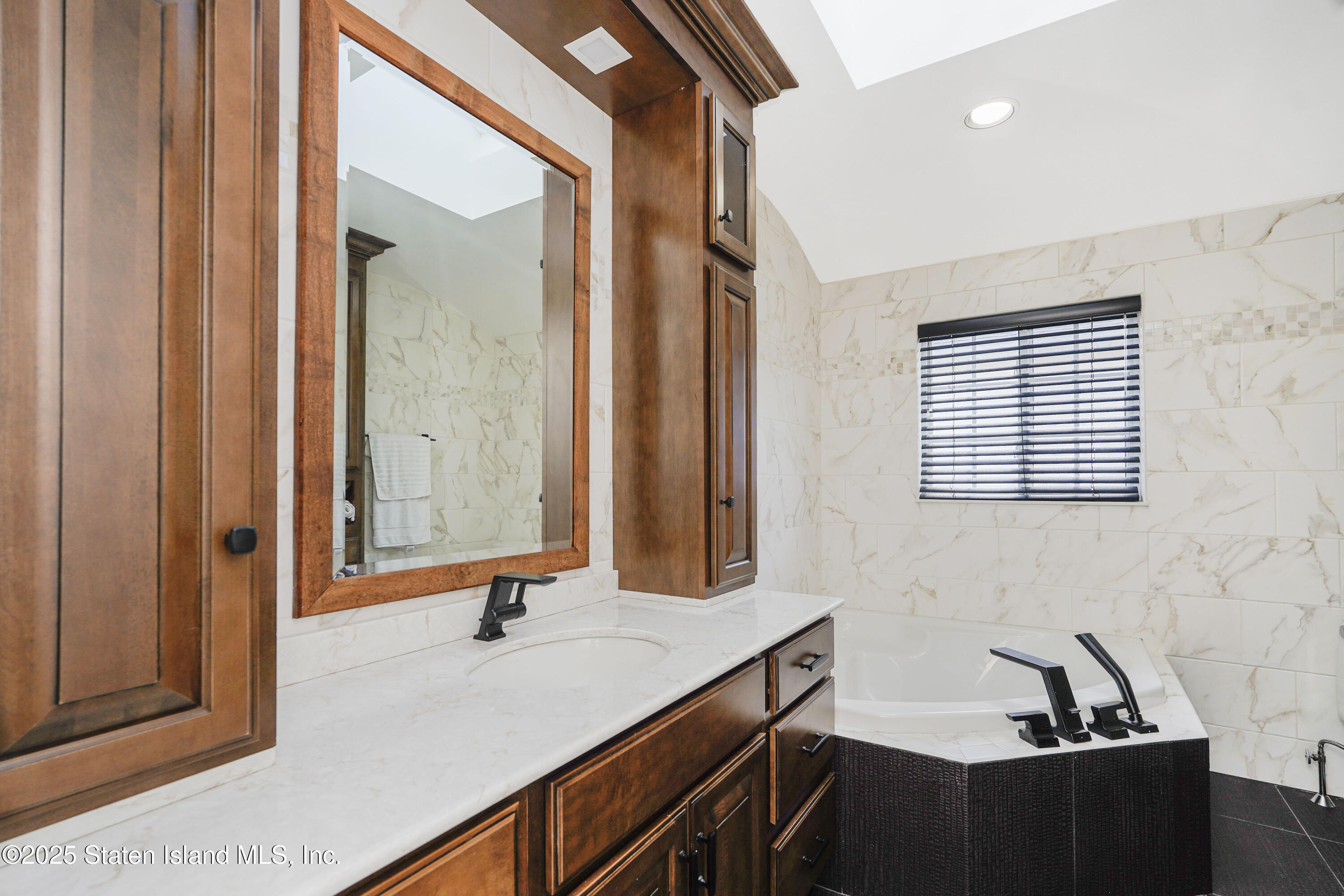 218 Mcbaine Avenue, Staten Island, NY, 10309 image 22