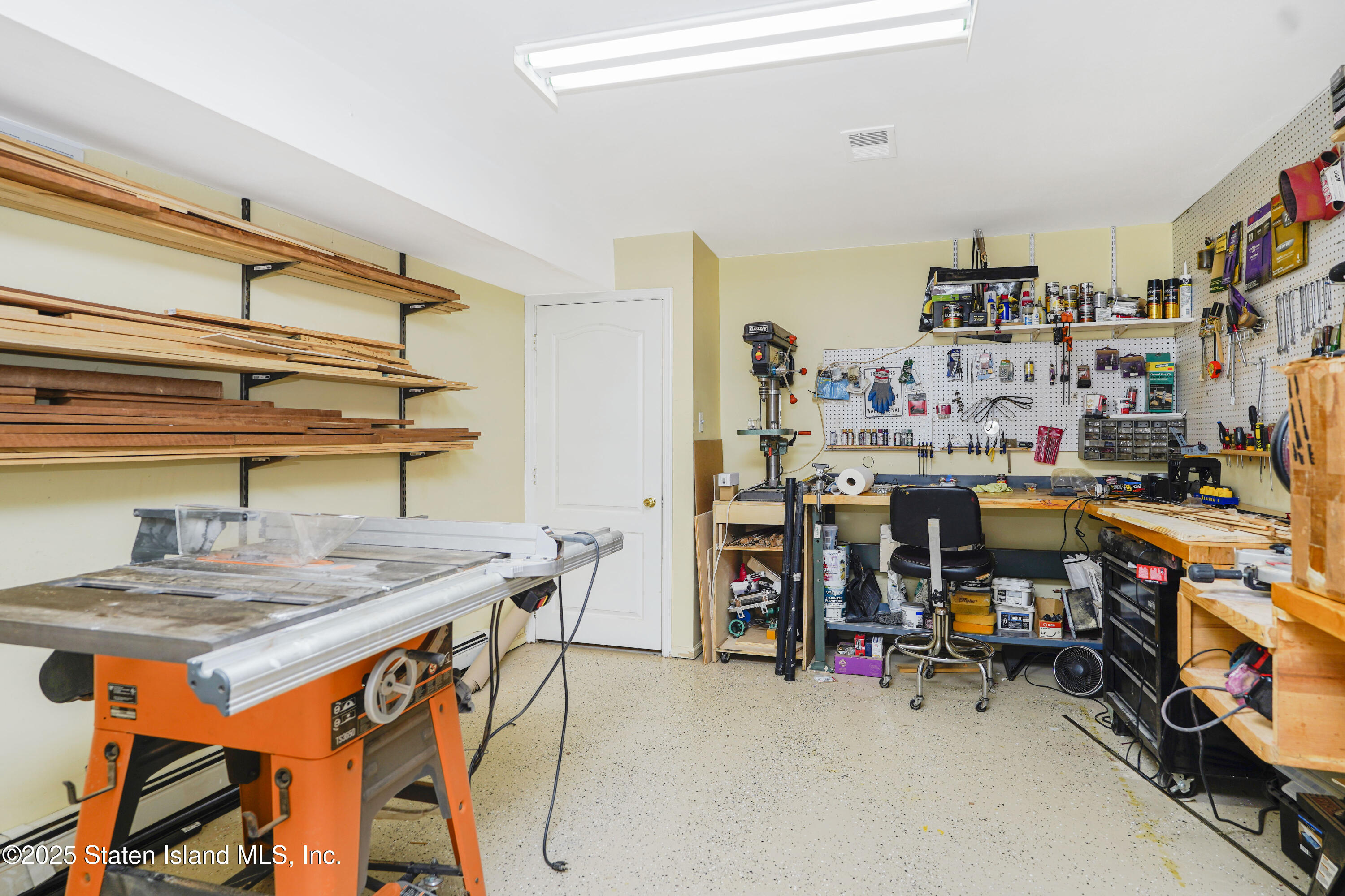218 Mcbaine Avenue, Staten Island, NY, 10309 image 29