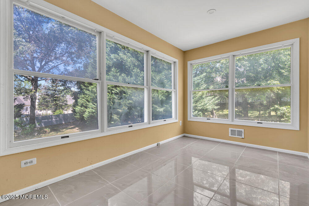 1216 Fox Hollow Drive, Toms River, NJ, 08755 image 18