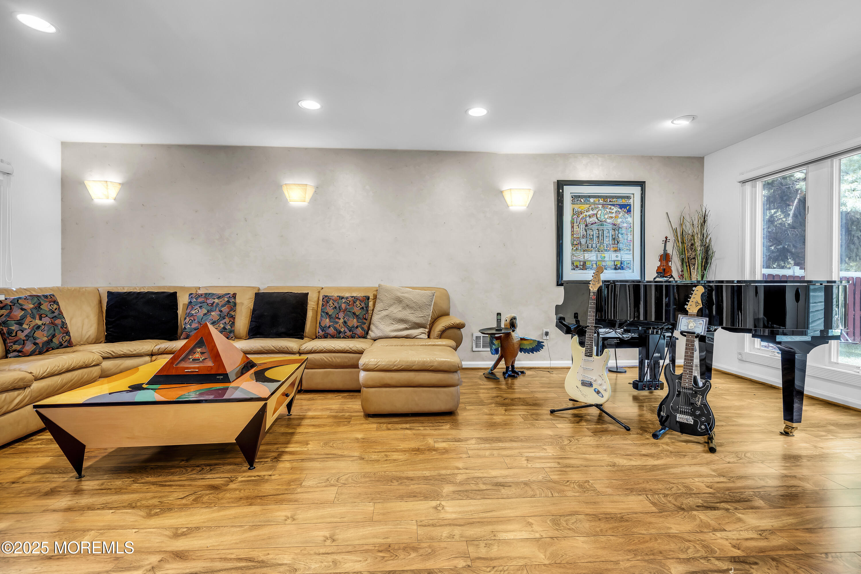 21 Alberta Drive, Marlboro, NJ, 07746 image 10