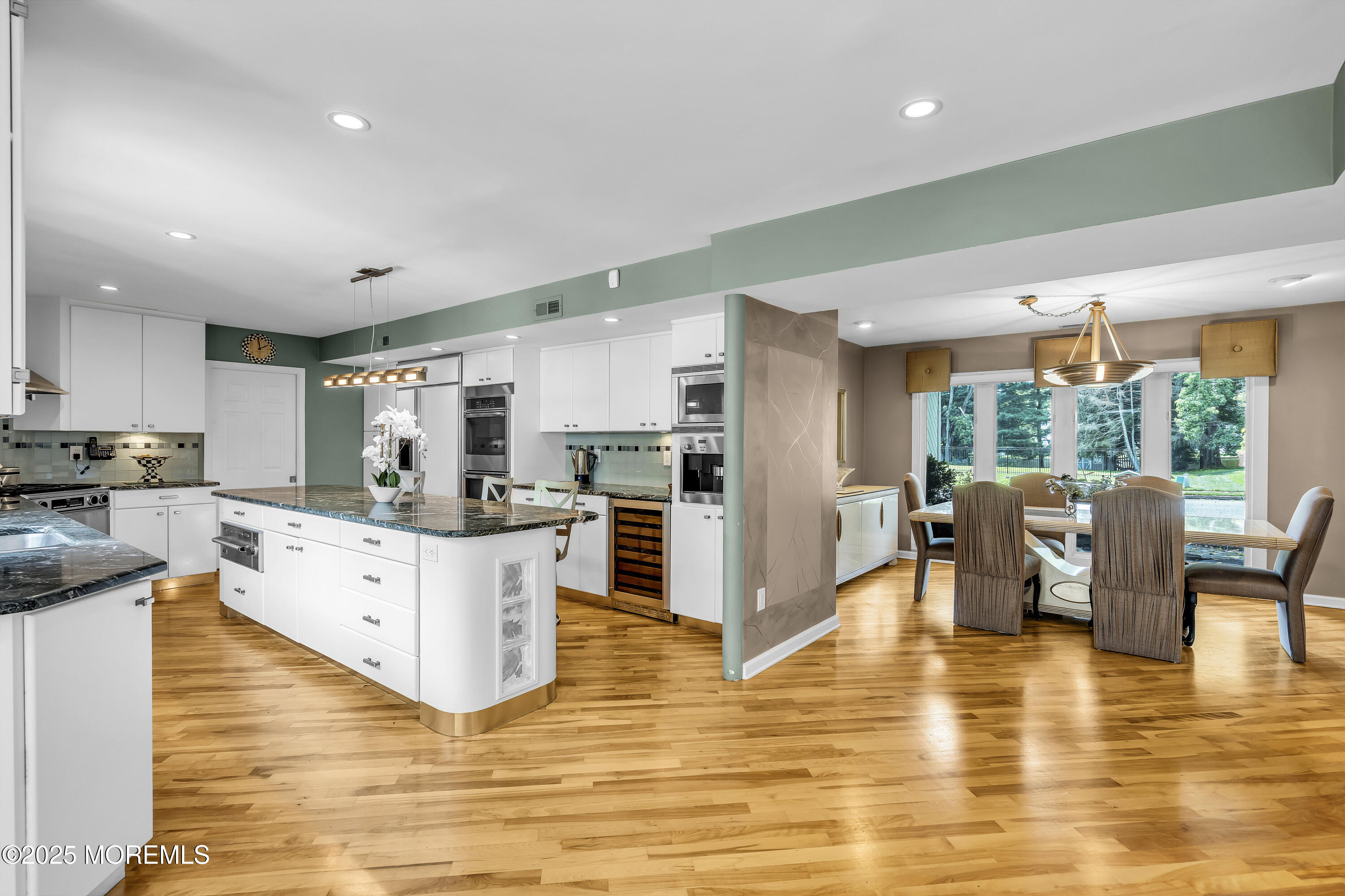 21 Alberta Drive, Marlboro, NJ, 07746 image 13