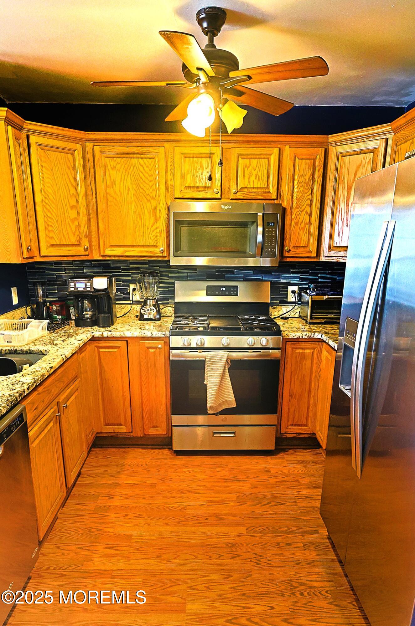 1509 Embury Avenue Image 5