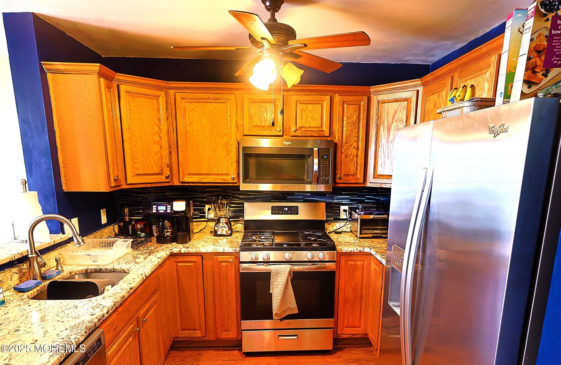 1509 Embury Avenue Image 4