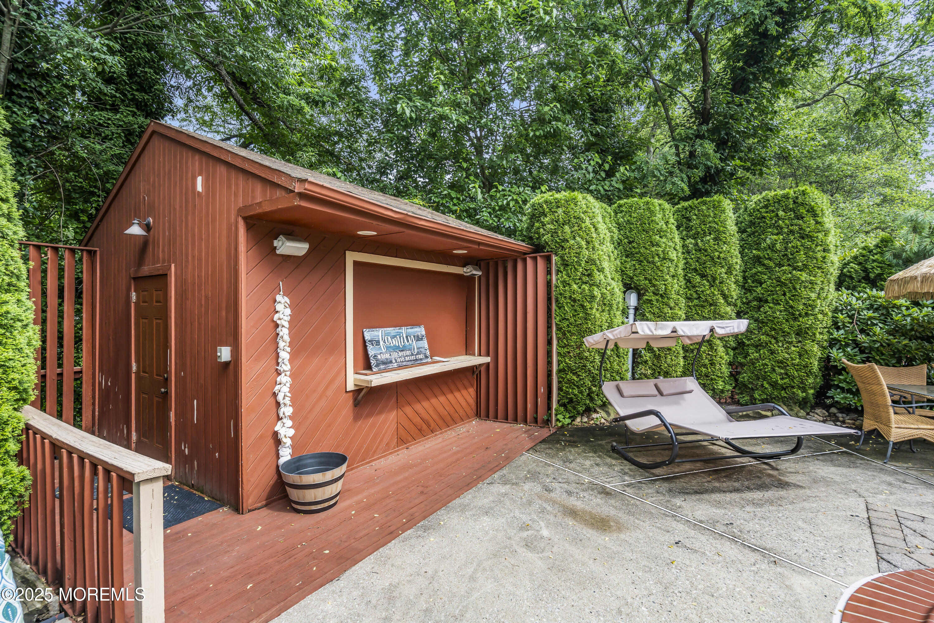 21 Alberta Drive, Marlboro, NJ, 07746 image 41