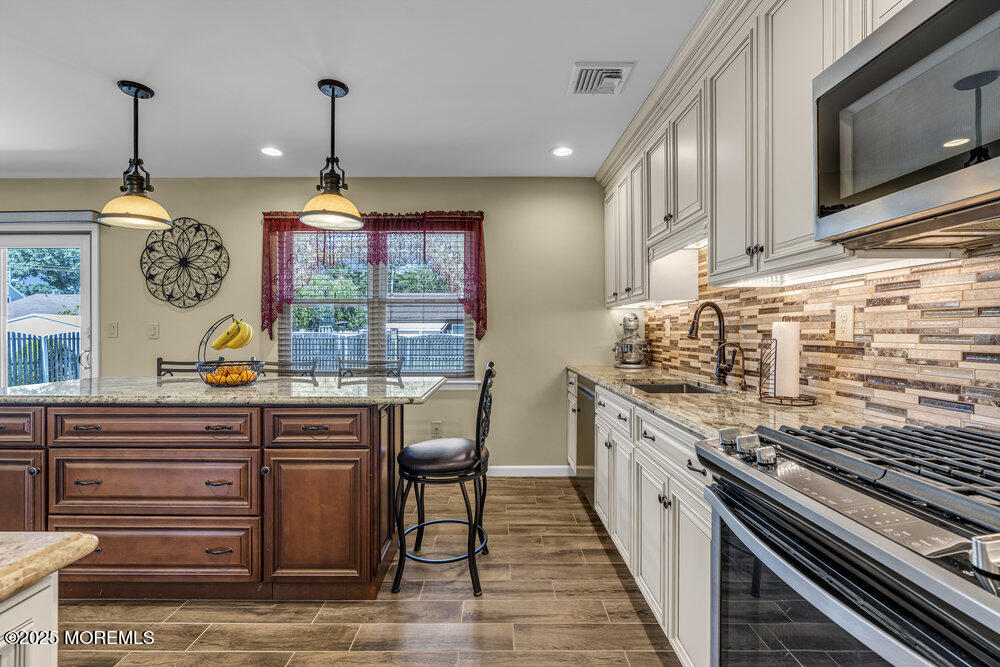 18 Laurel Crest Drive, Howell, NJ, 07731 image 21