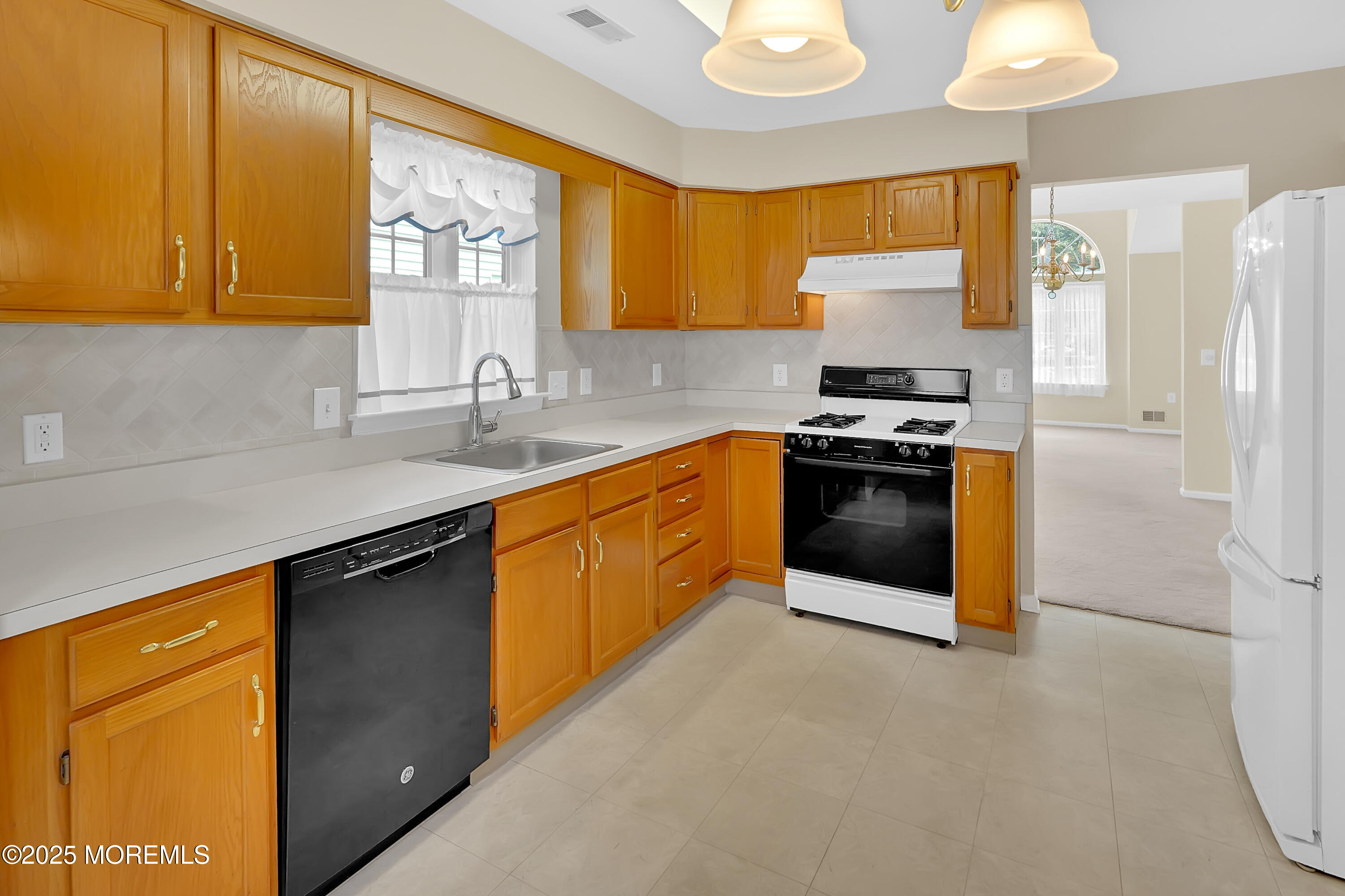 17 Kildare Lane, Jackson, NJ, 08527 image 14