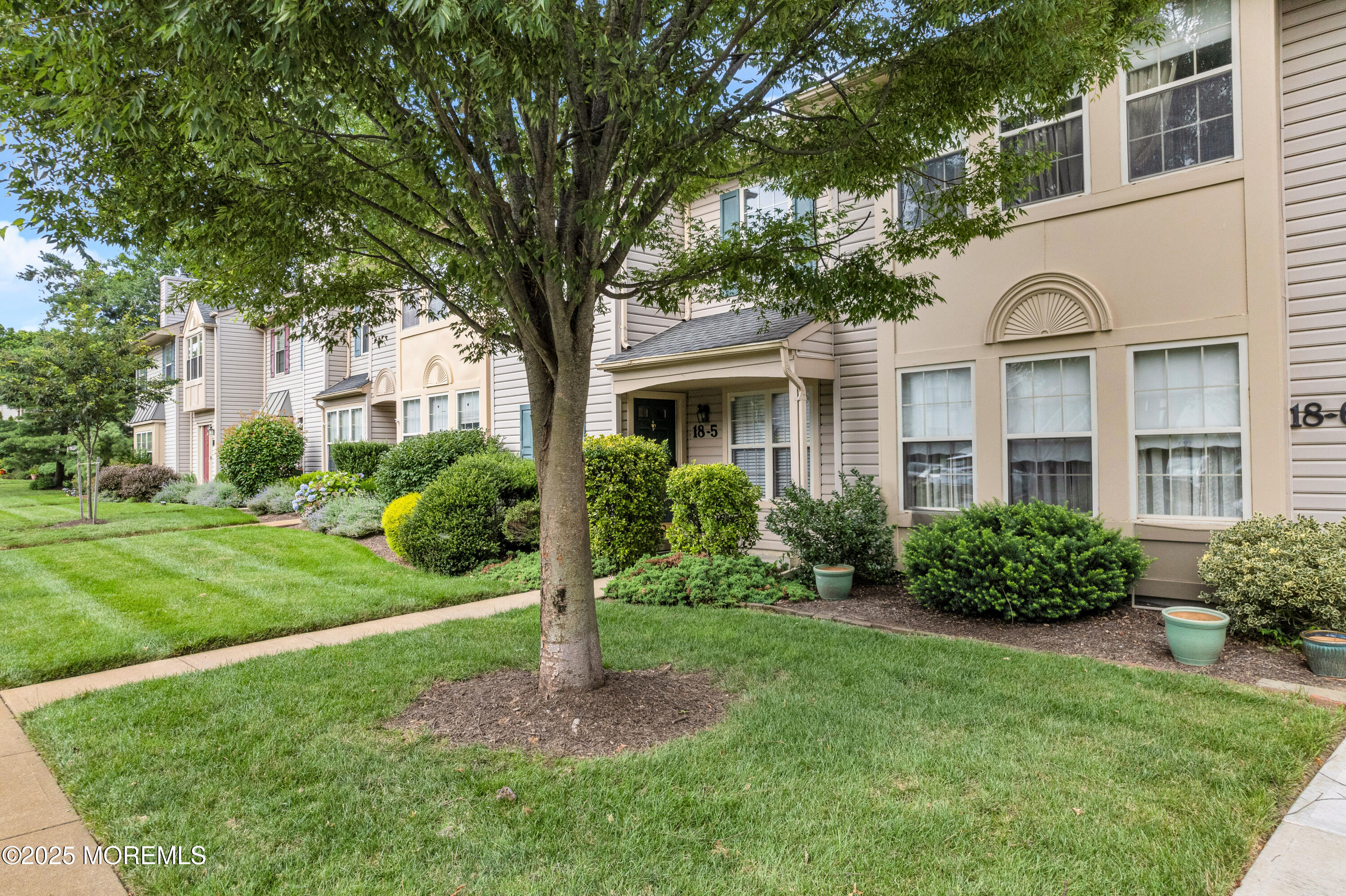 18 Remington Drive 5 Image 4