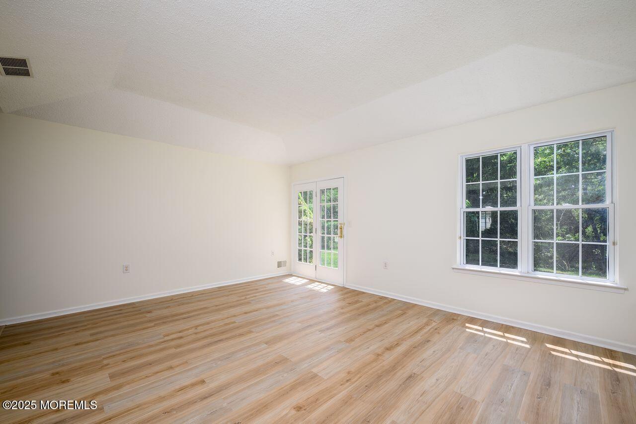 4 Penny Lane, Jackson, NJ, 08527 image 8