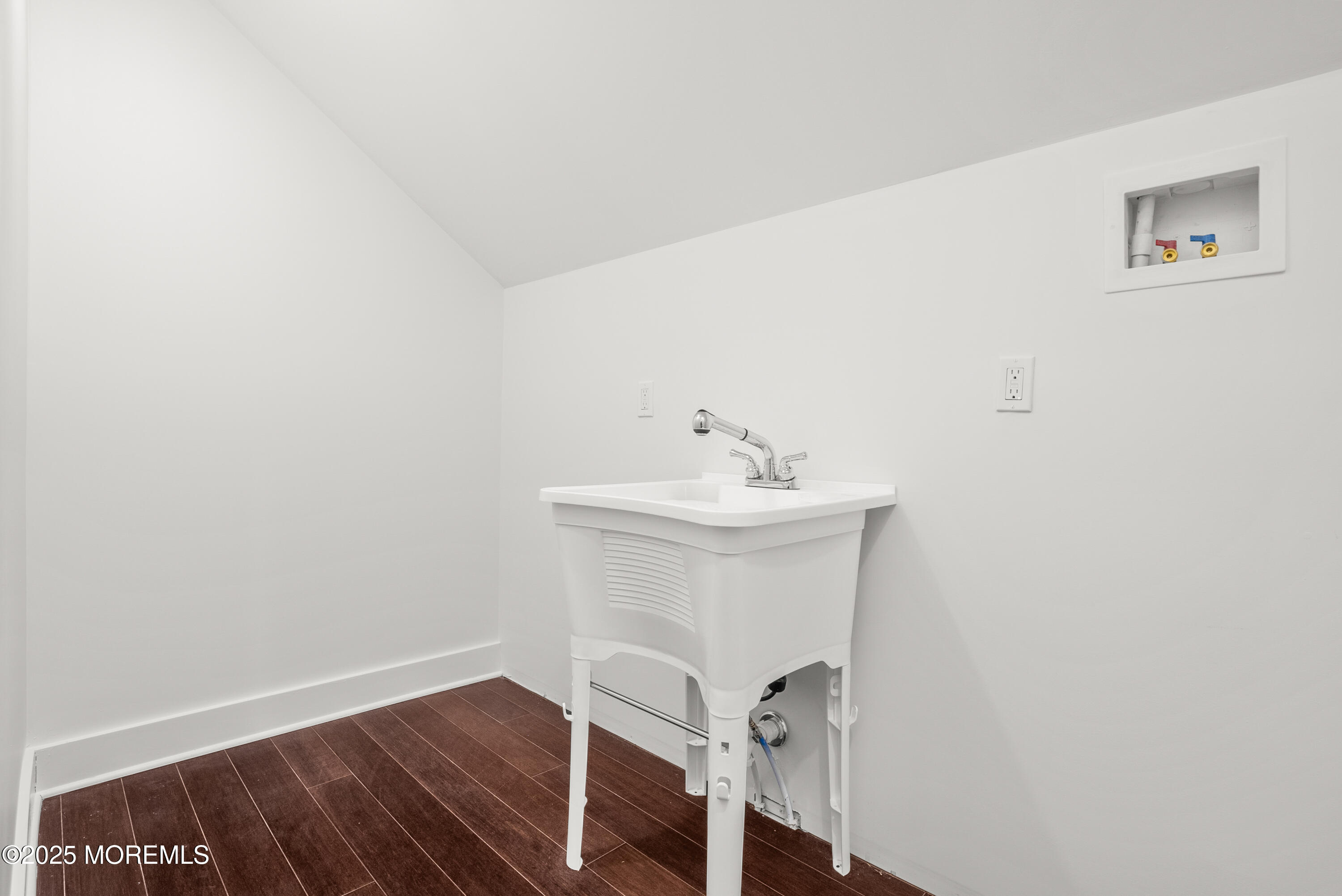 406 W Park Avenue, Oakhurst, NJ, 07755 image 21