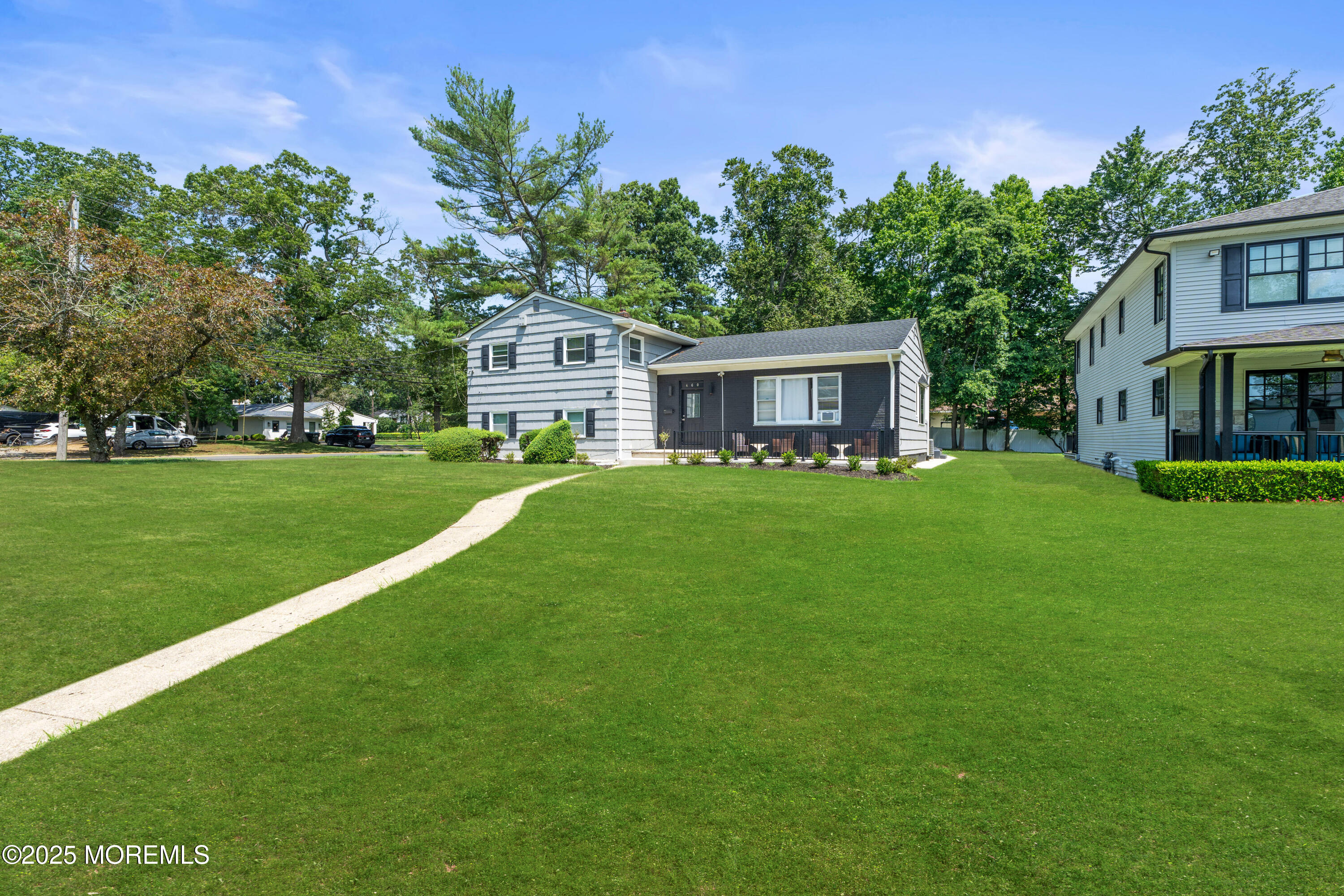 460 Runyan Avenue Image 2