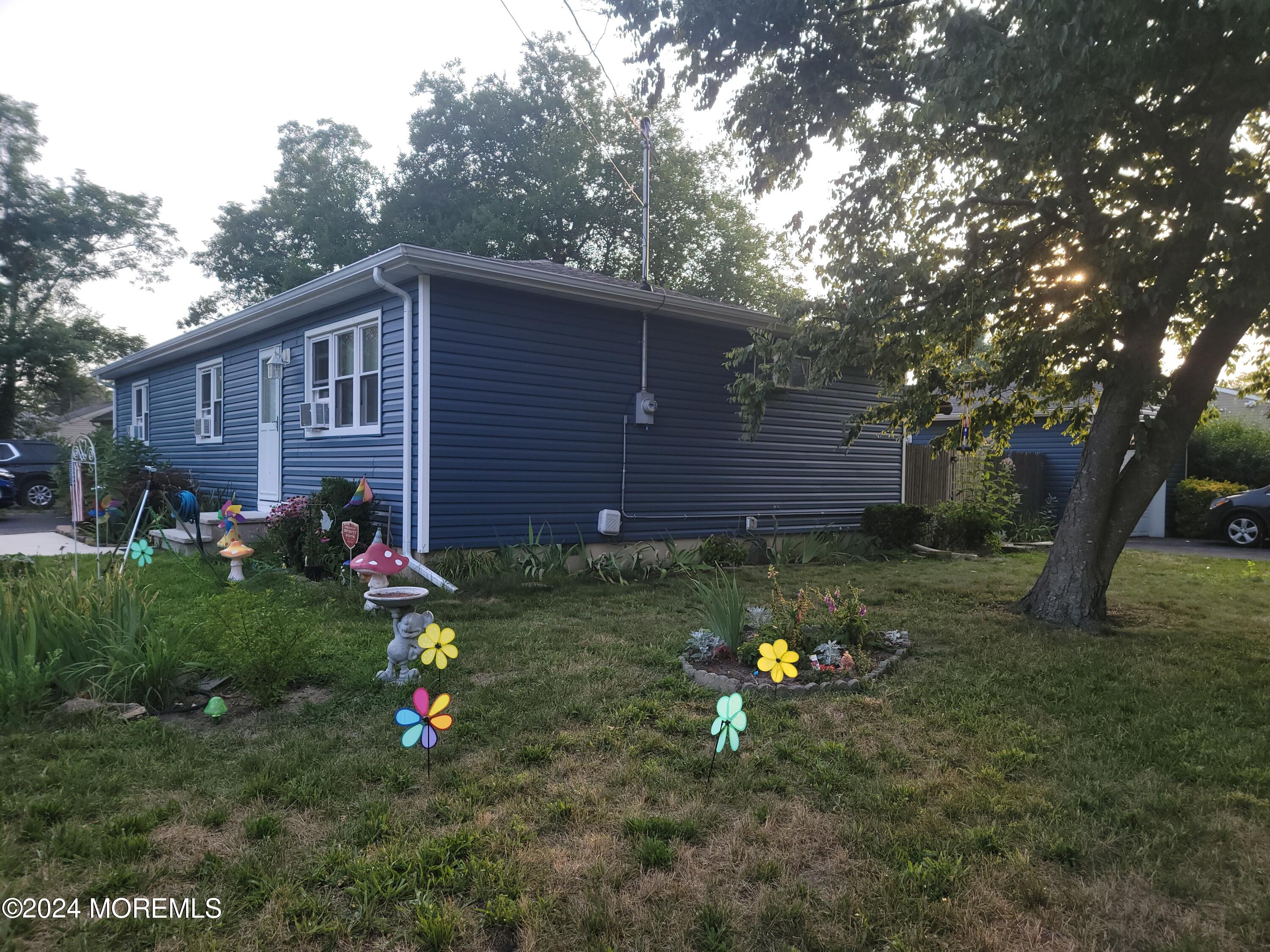 200 Pacific Avenue Image 3