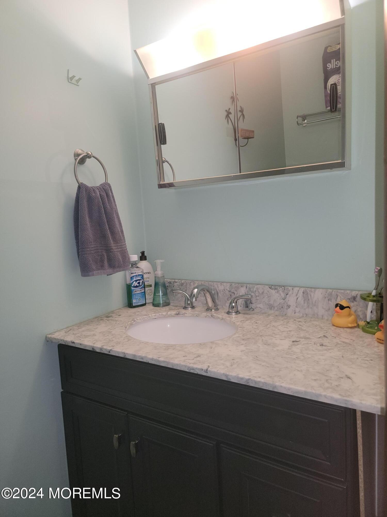 200 Pacific Avenue, Beachwood, NJ, 08722 image 27