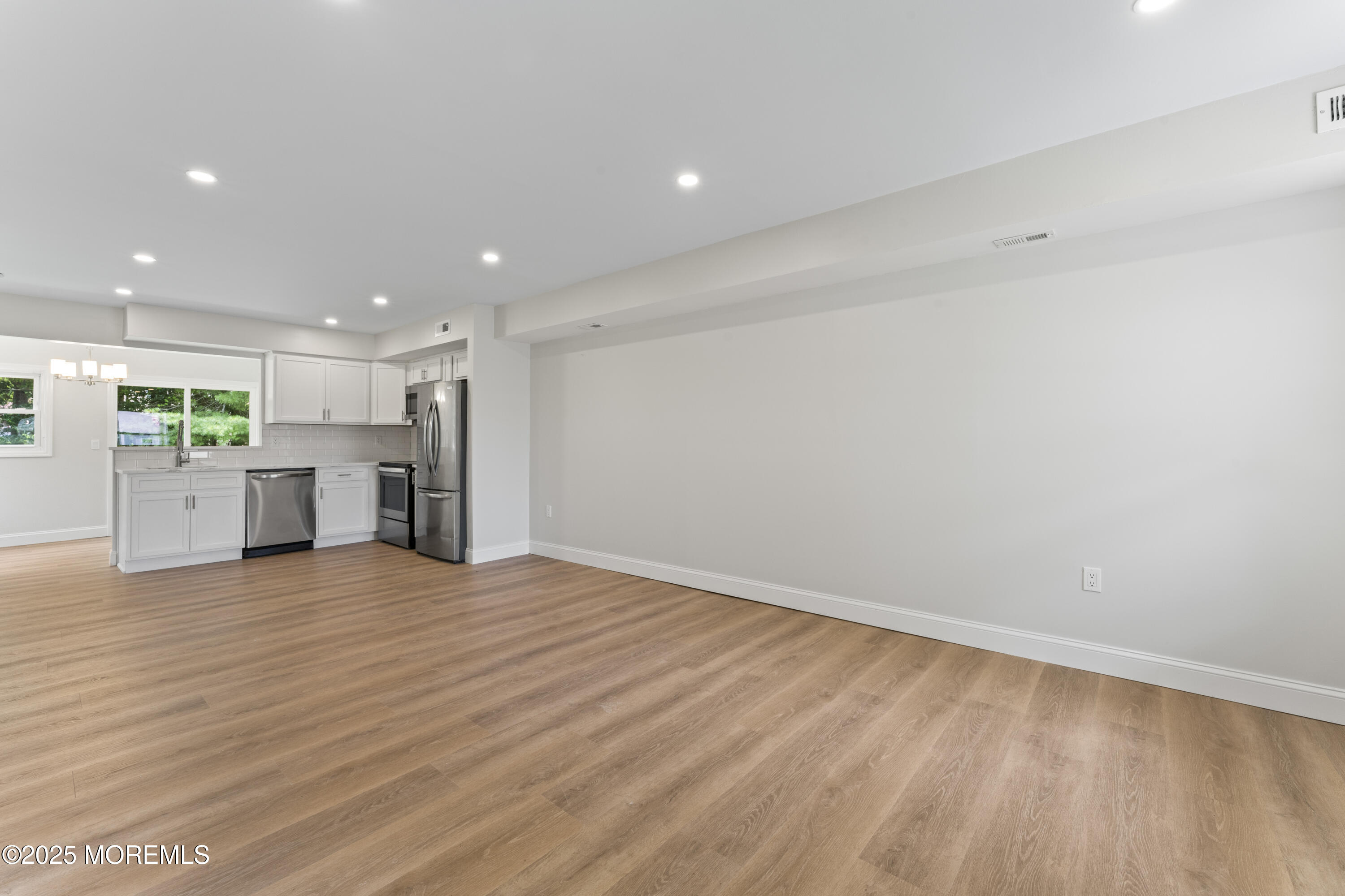 46 S Seas Court Image 3