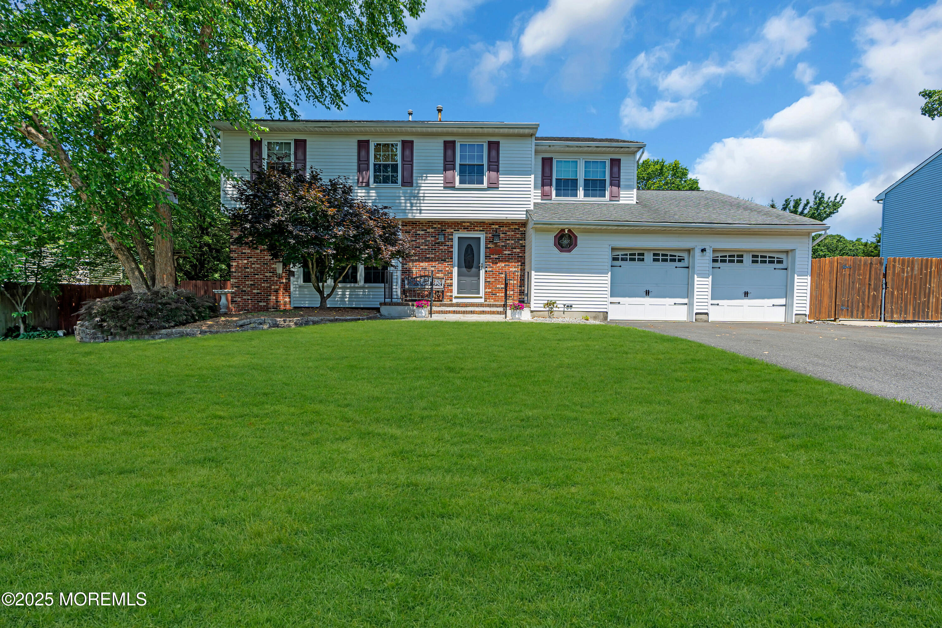 627 Meadow Run Image 4