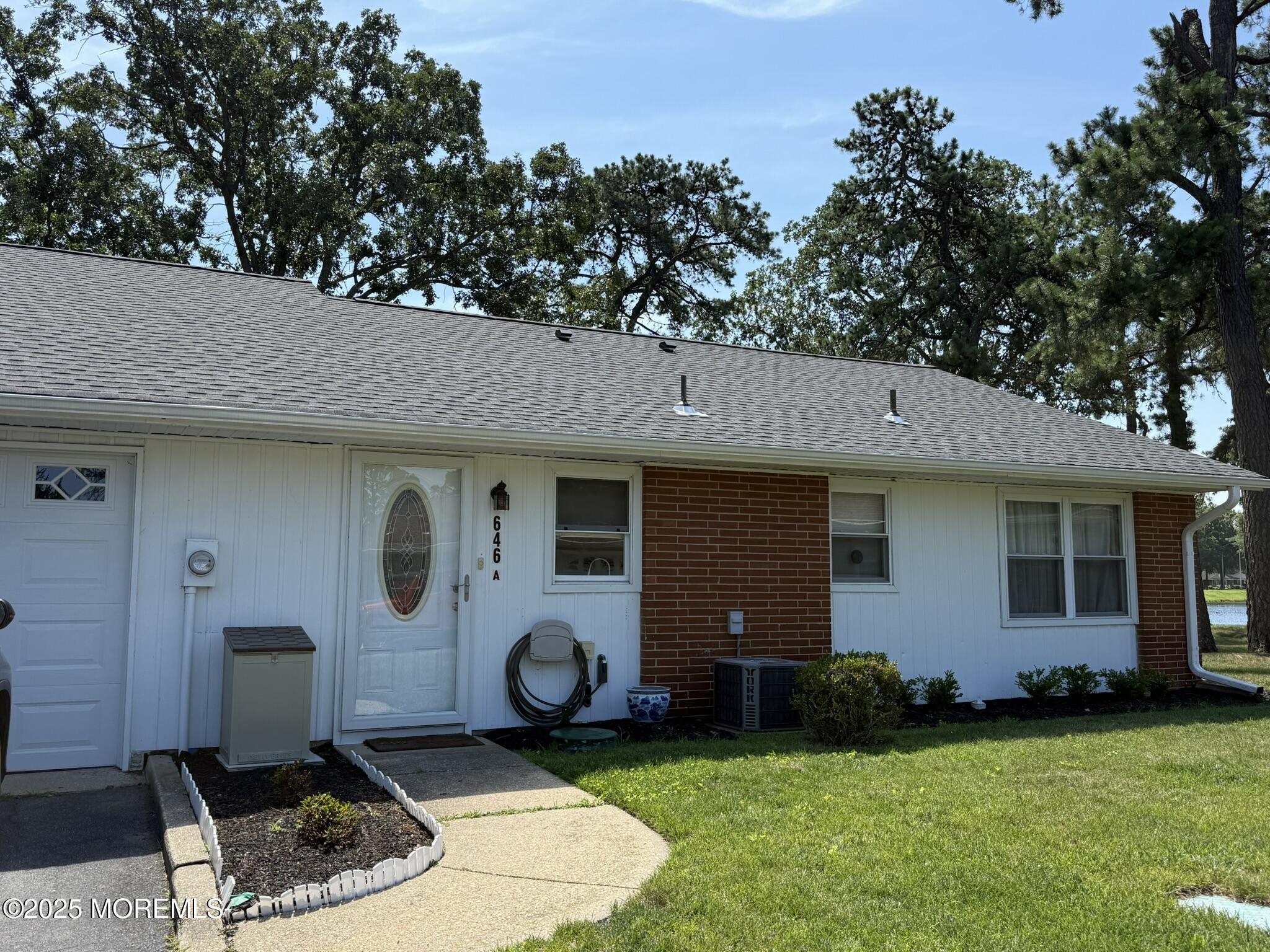 646 Plymouth Lake Drive, Lakewood, NJ, 08701