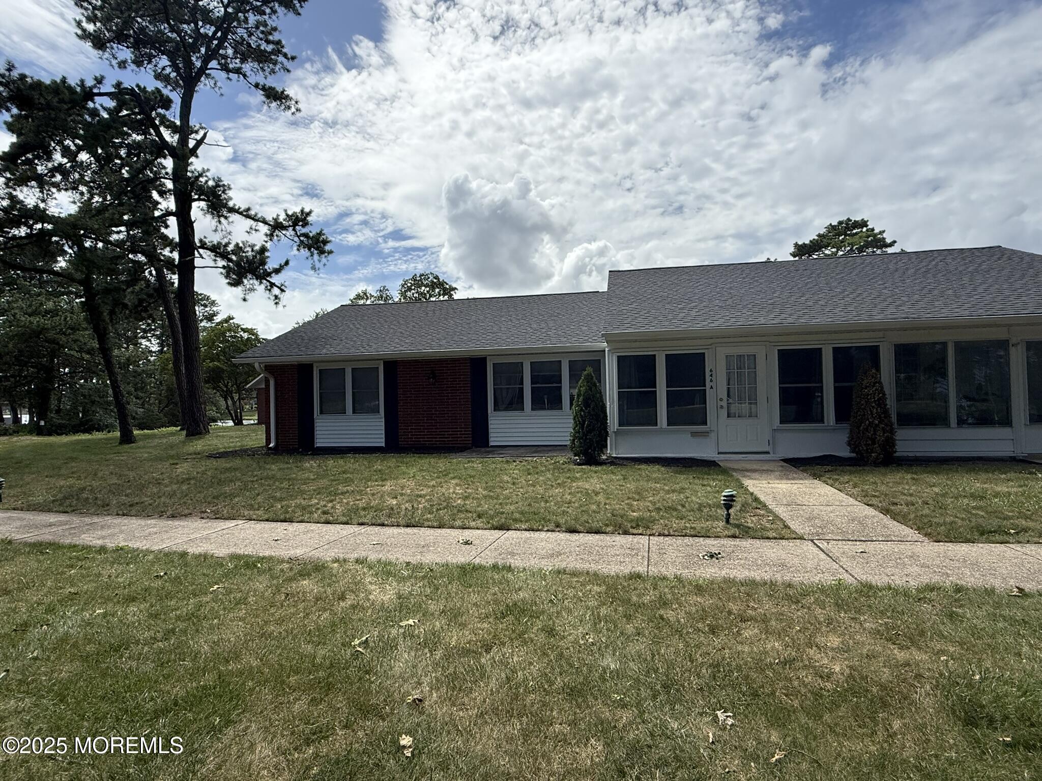 646 Plymouth Lake Drive Image 5