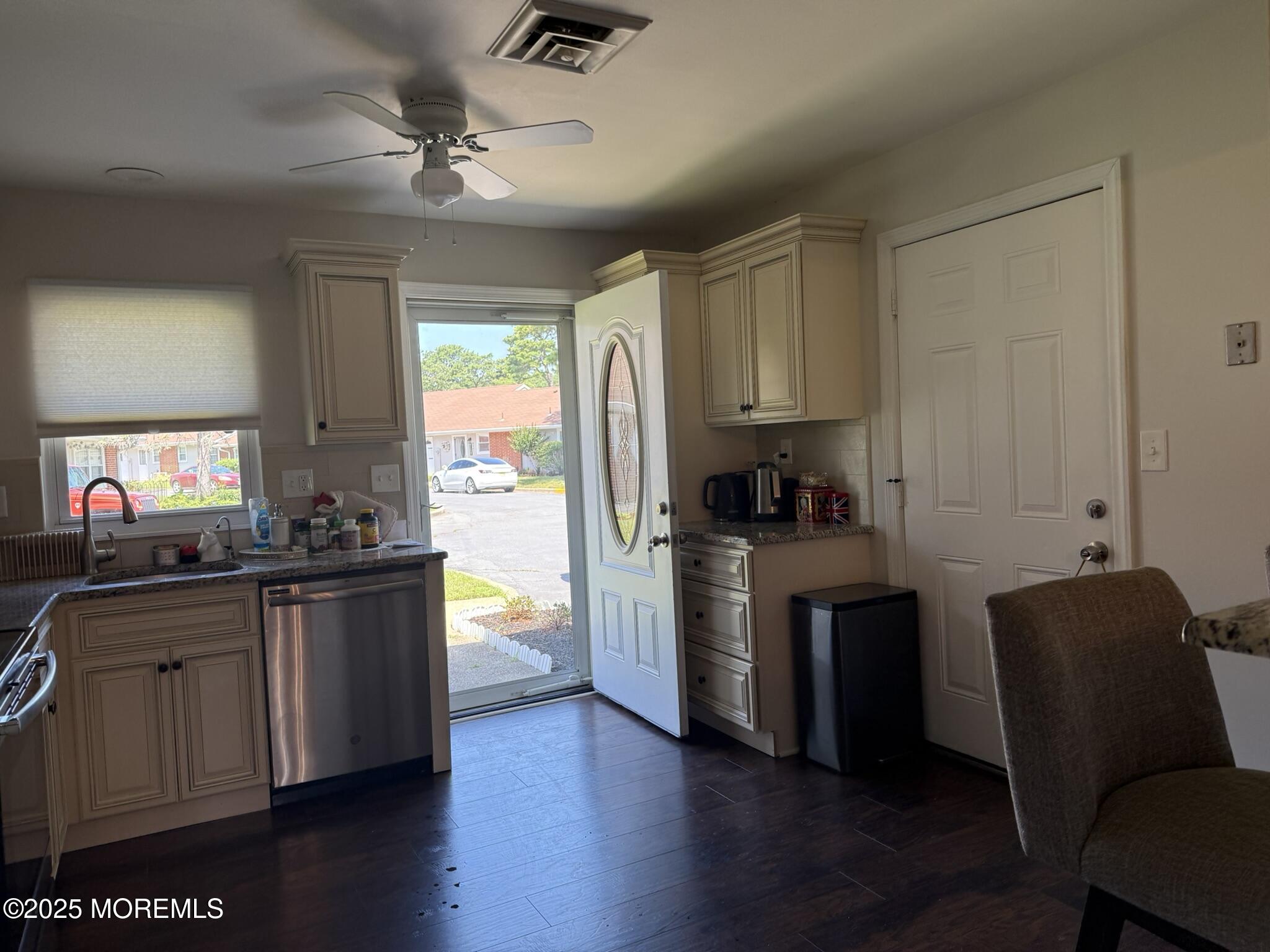 646 Plymouth Lake Drive, Lakewood, NJ, 08701 image 21