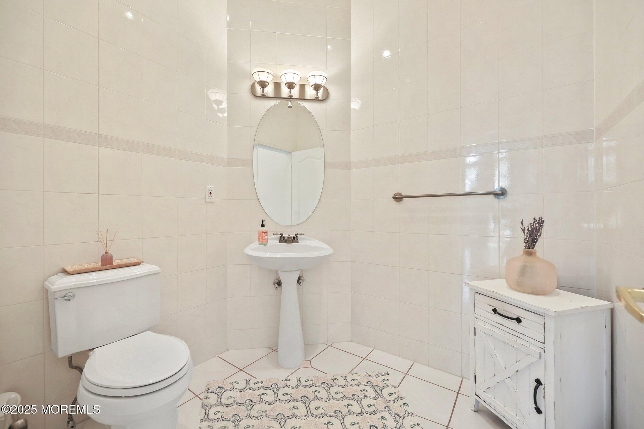 9 Old Cider Mill Road, Manalapan, NJ, 07726 image 35