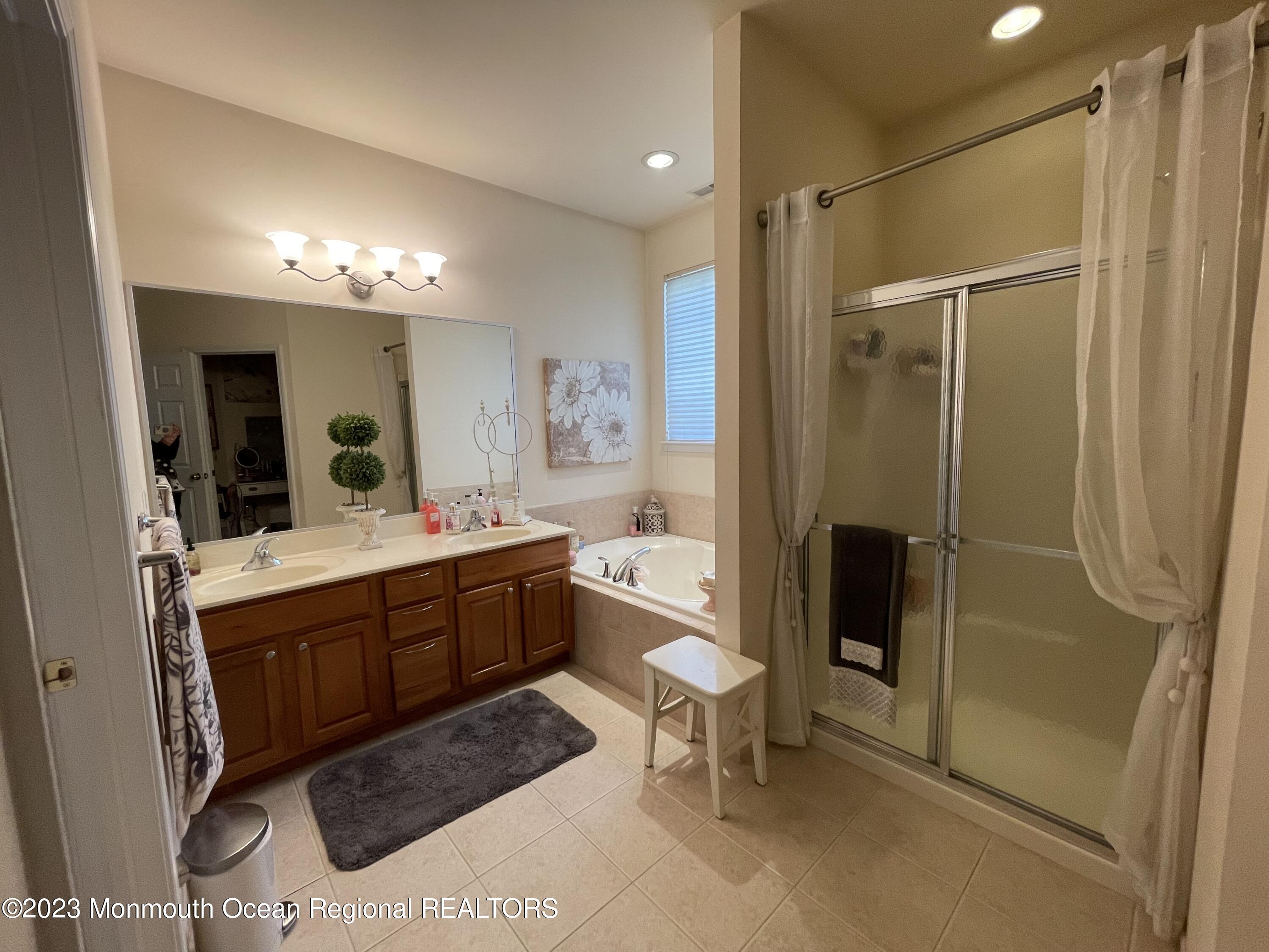 535 Country Club Drive, Egg Harbor City, NJ, 08215 image 17
