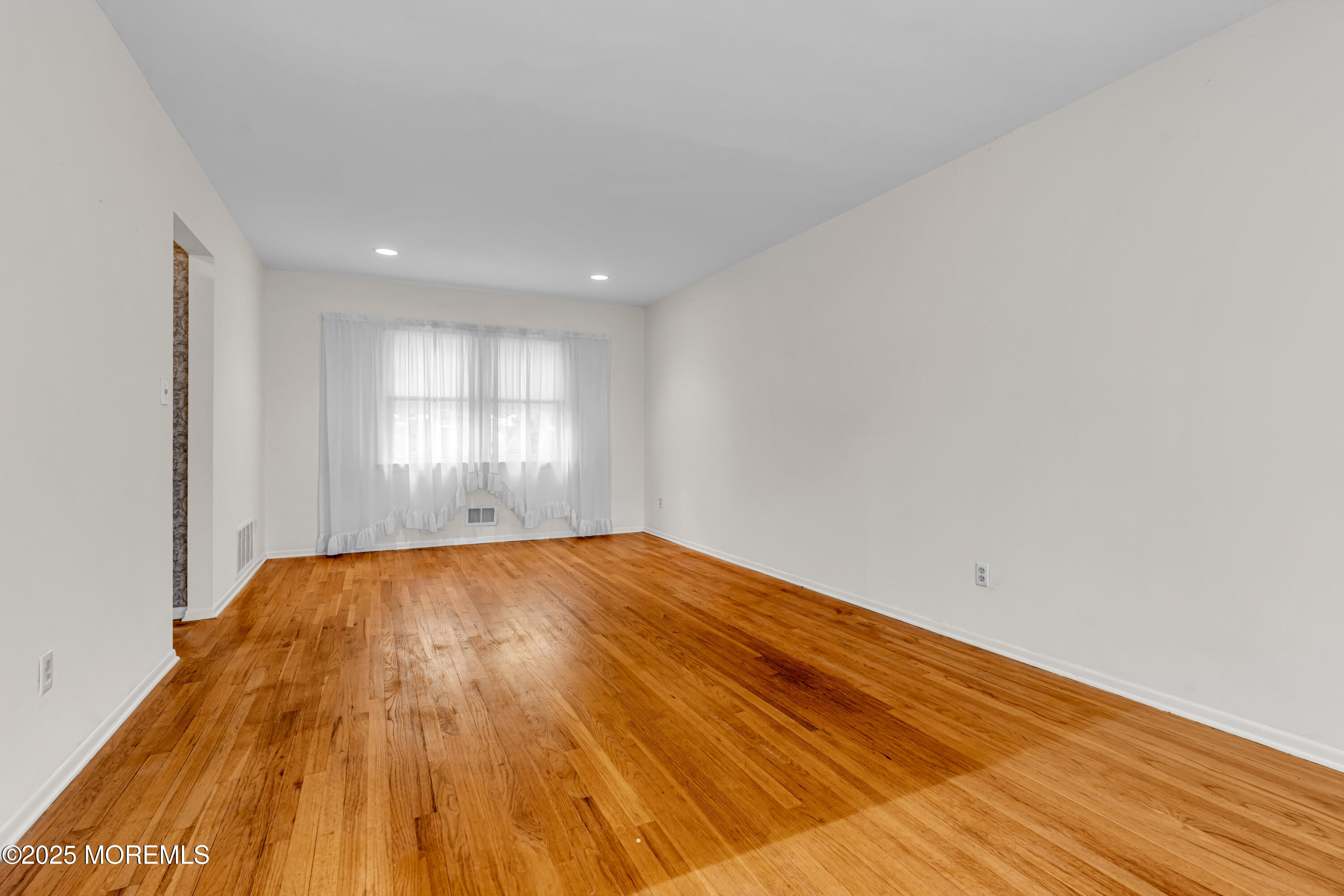 30 Daniel Drive, Matawan, NJ, 07747 image 12