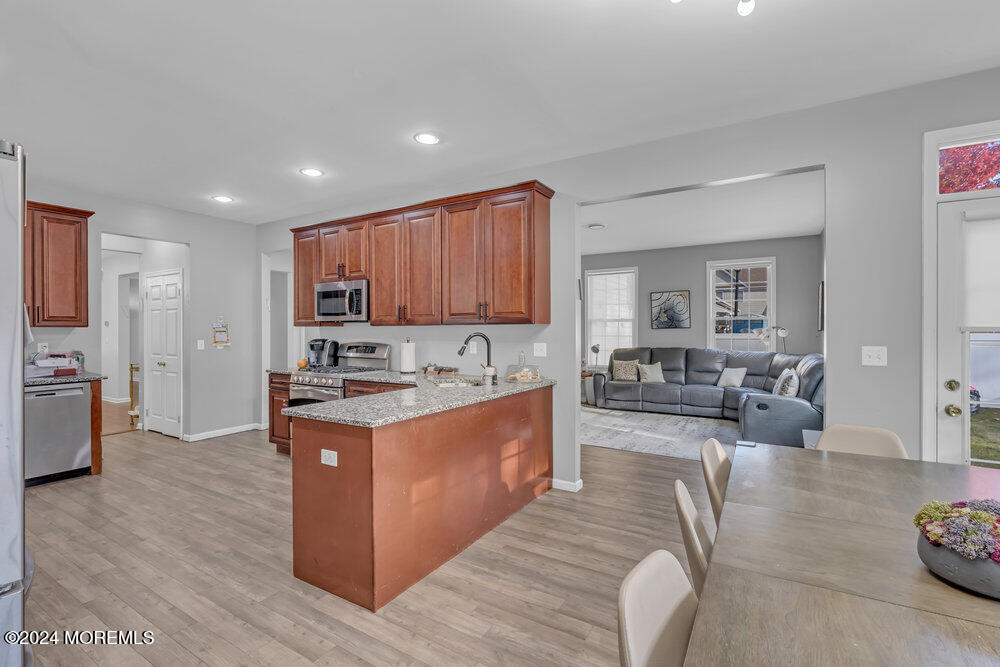 56 Canary Drive, Lakewood, NJ, 08701 image 21