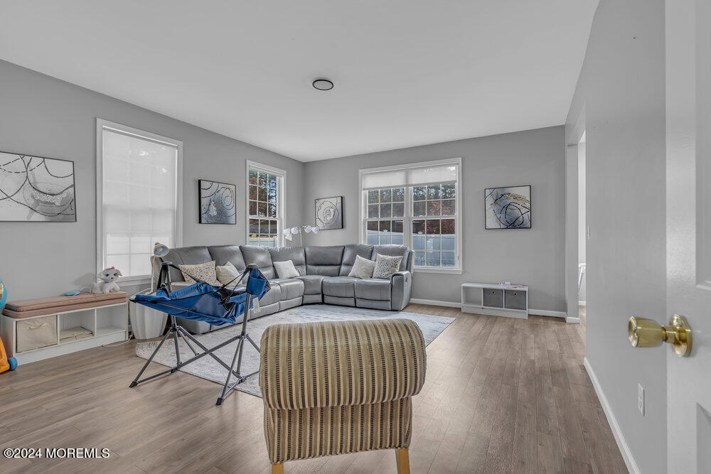 56 Canary Drive, Lakewood, NJ, 08701 image 23