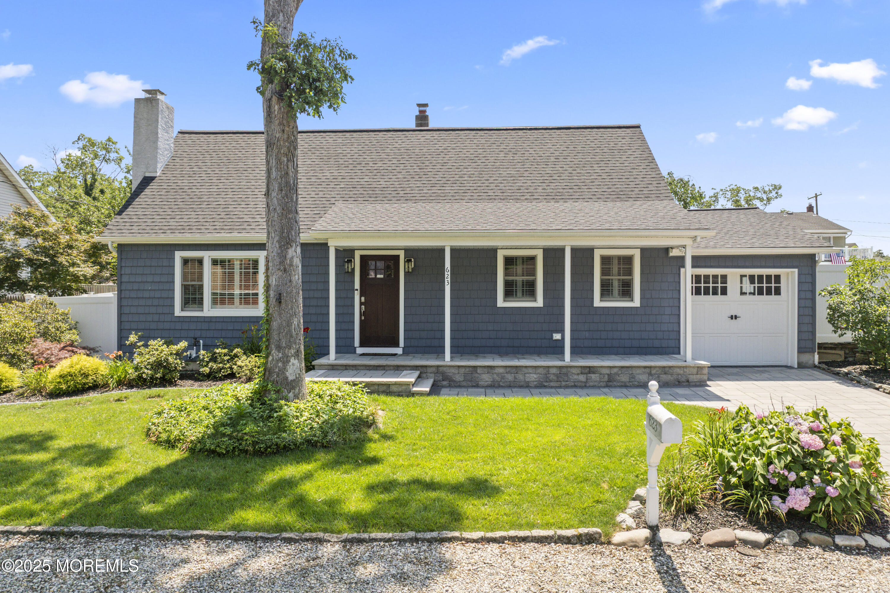 623 Forecastle Avenue Image 2