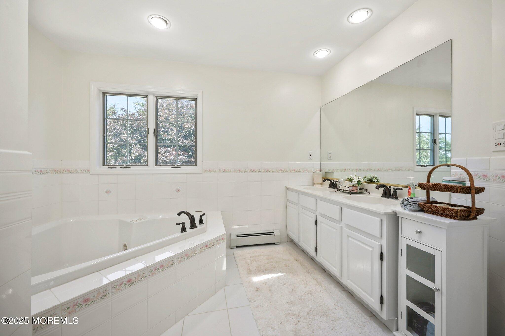 9 Old Cider Mill Road, Manalapan, NJ, 07726 image 45