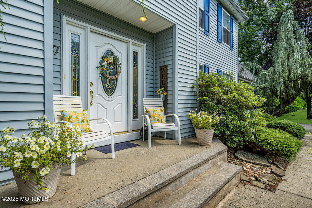7 Crest Road Image 4