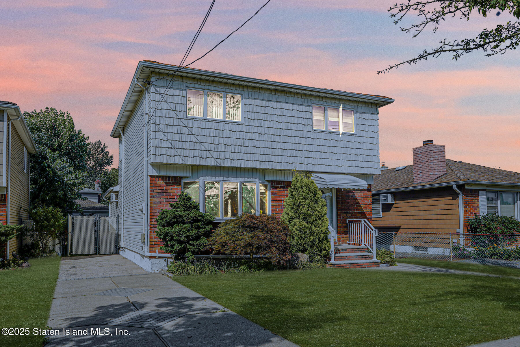 231 Adelaide Avenue, Staten Island, NY, 10306