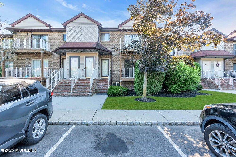 4511 Birchwood Court Image 4