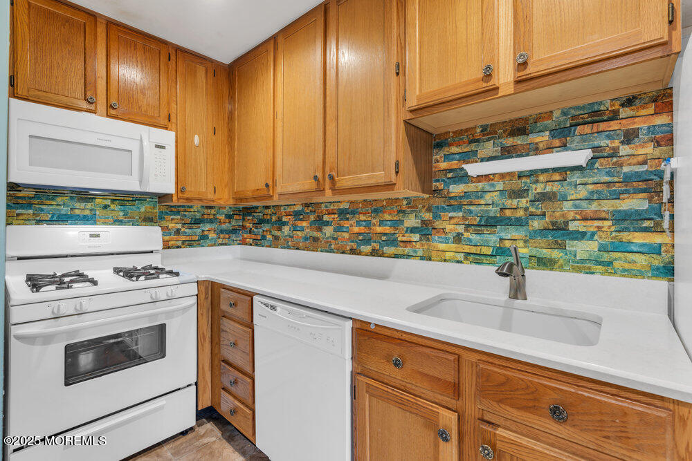 4511 Birchwood Court, North Brunswick, NJ, 08902 image 14