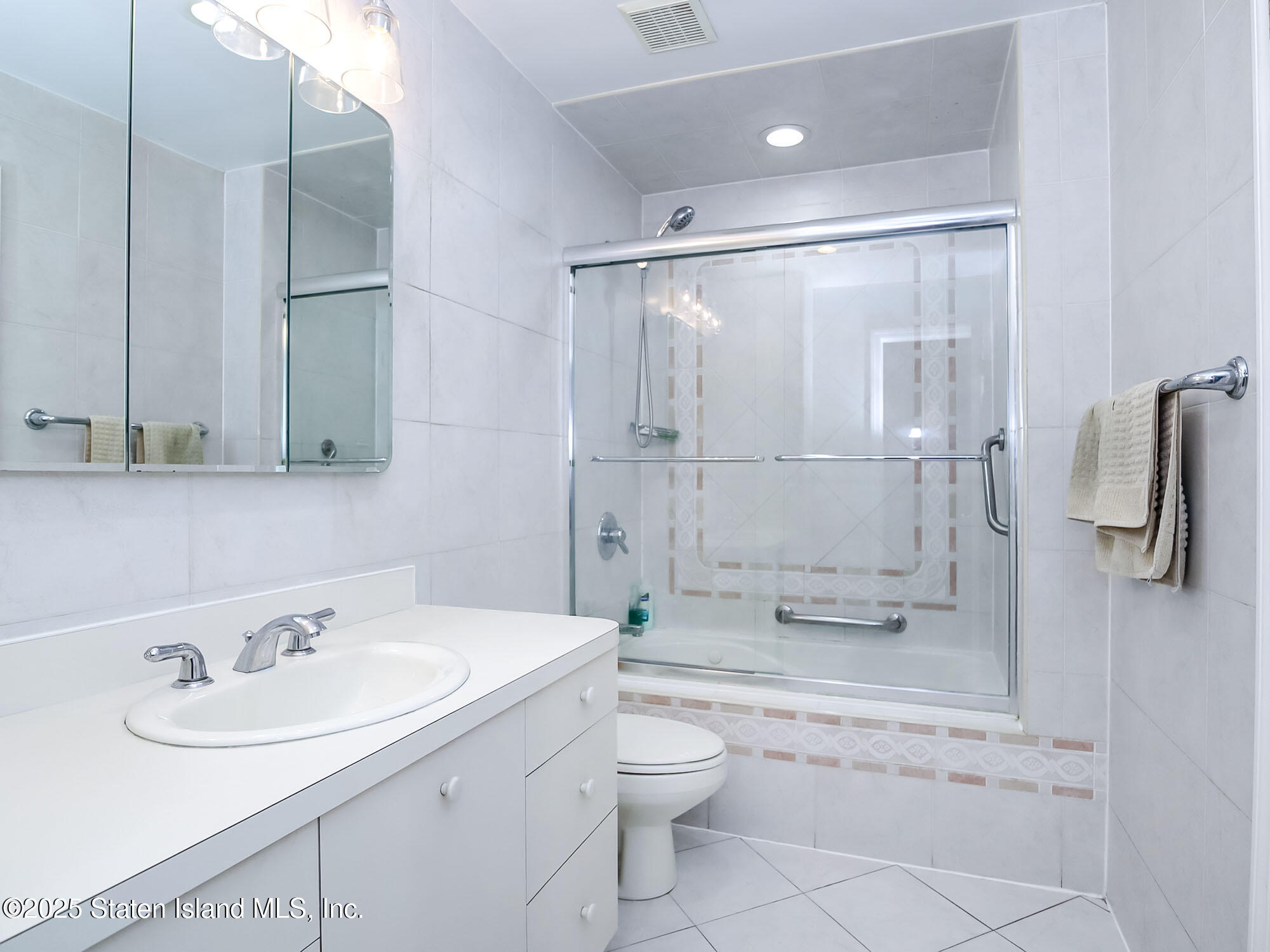 32 Sutton Place, Staten Island, NY, 10312 image 15