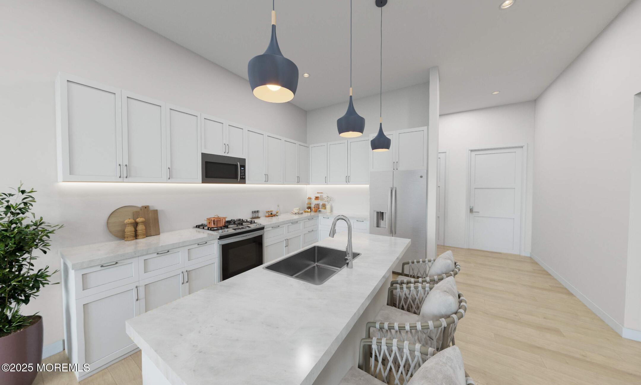 3 5th Avenue Residence 102 Image 4