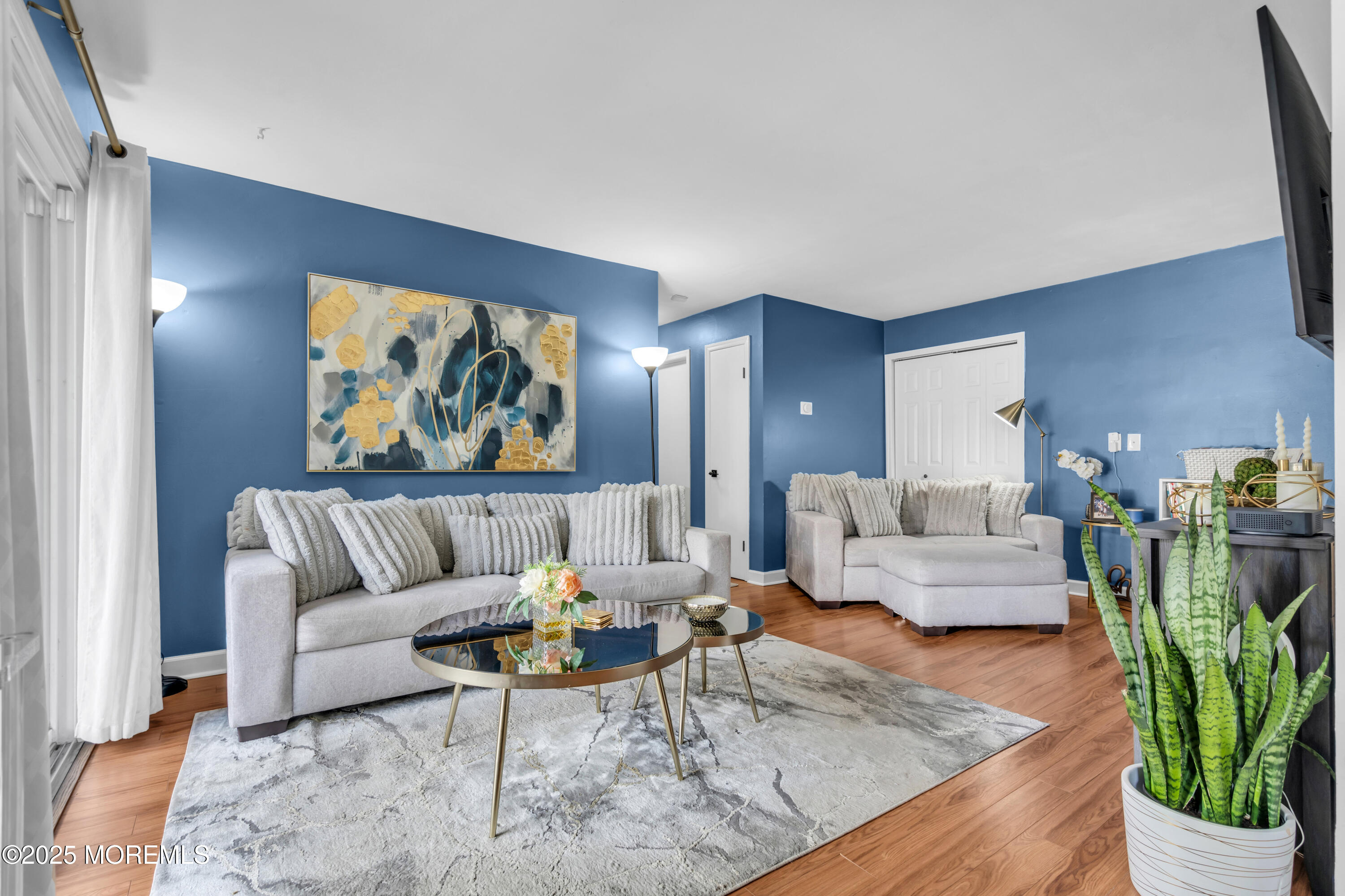 193 Sierra Court Image 3