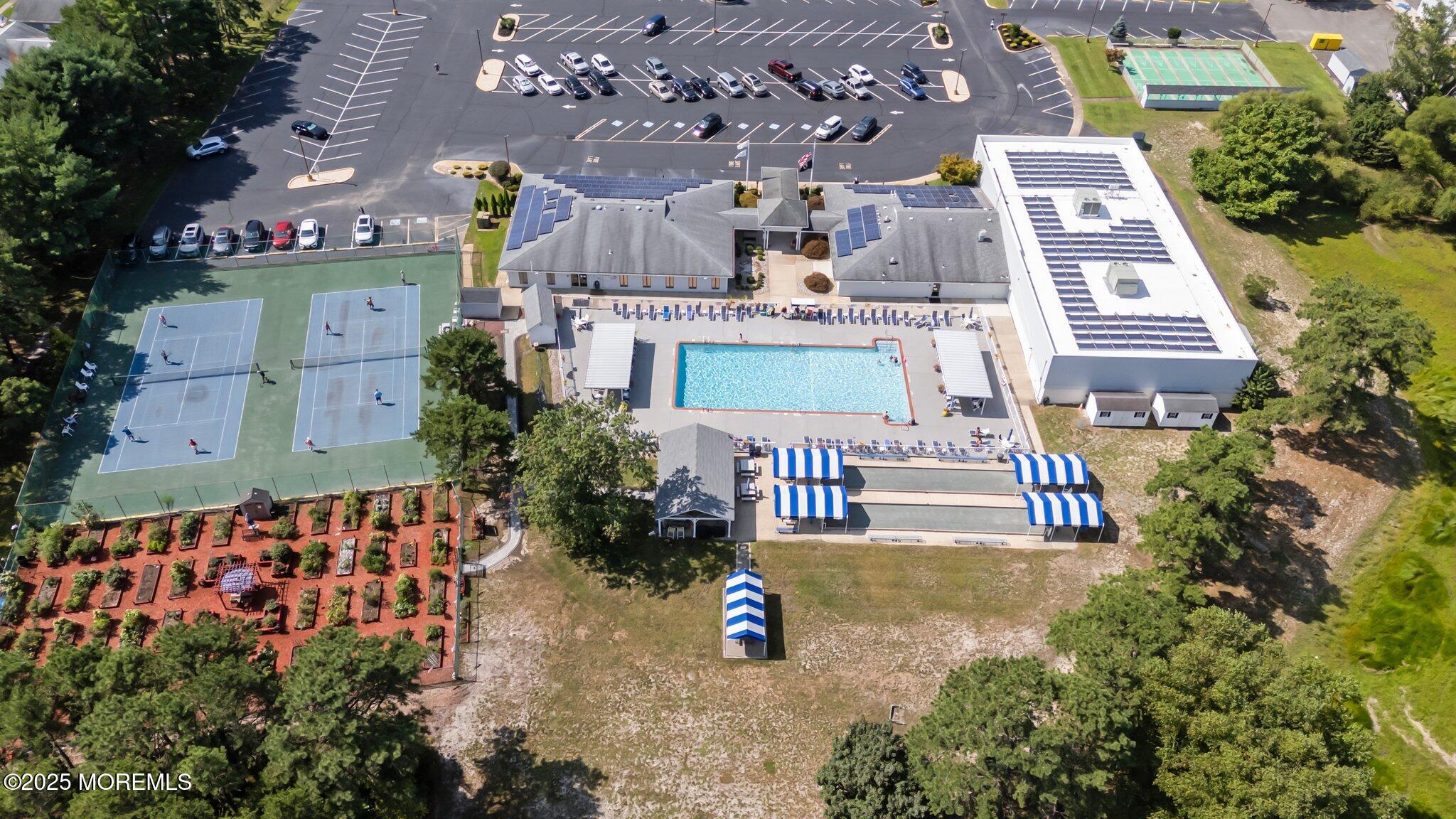40 Prince Charles Drive Image 3