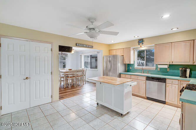 12 Peggy Lane, Beach Haven West, NJ, 08050 image 11