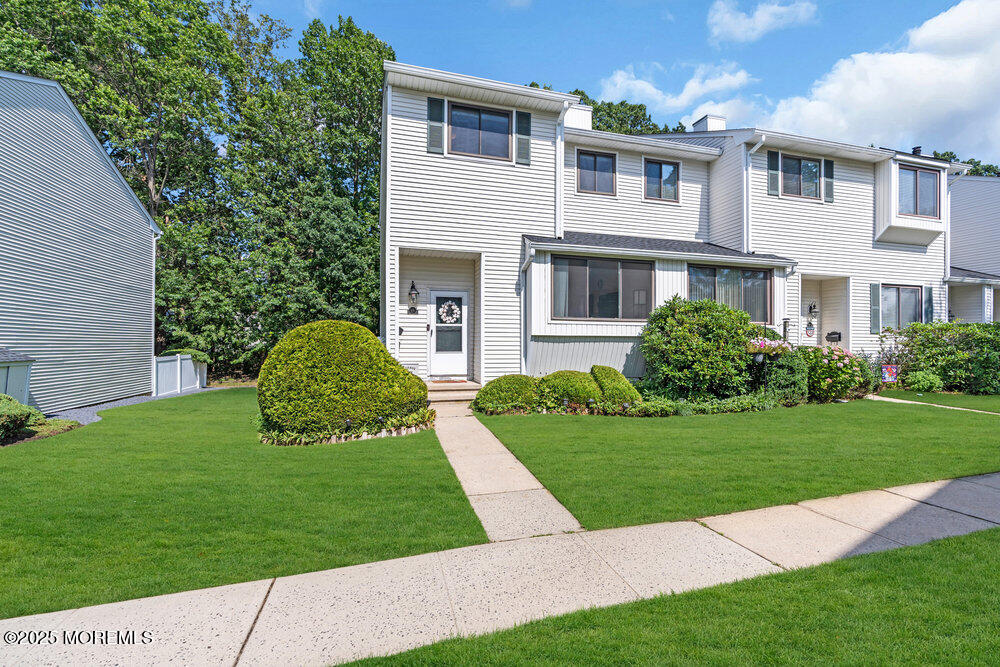 236 Clubhouse Drive Image 4