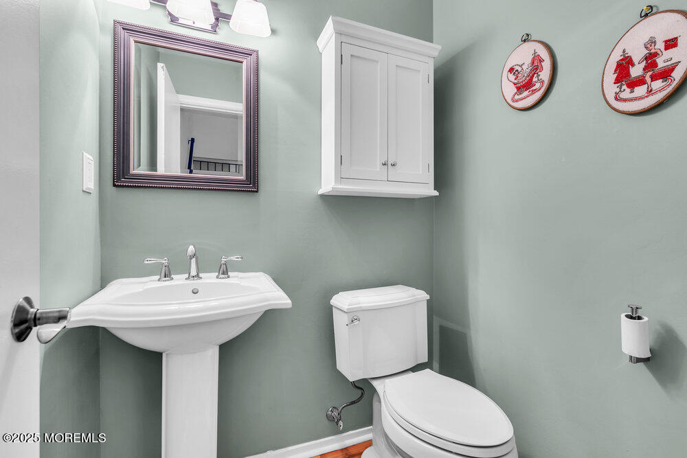 236 Clubhouse Drive, Middletown, NJ, 07748 image 22