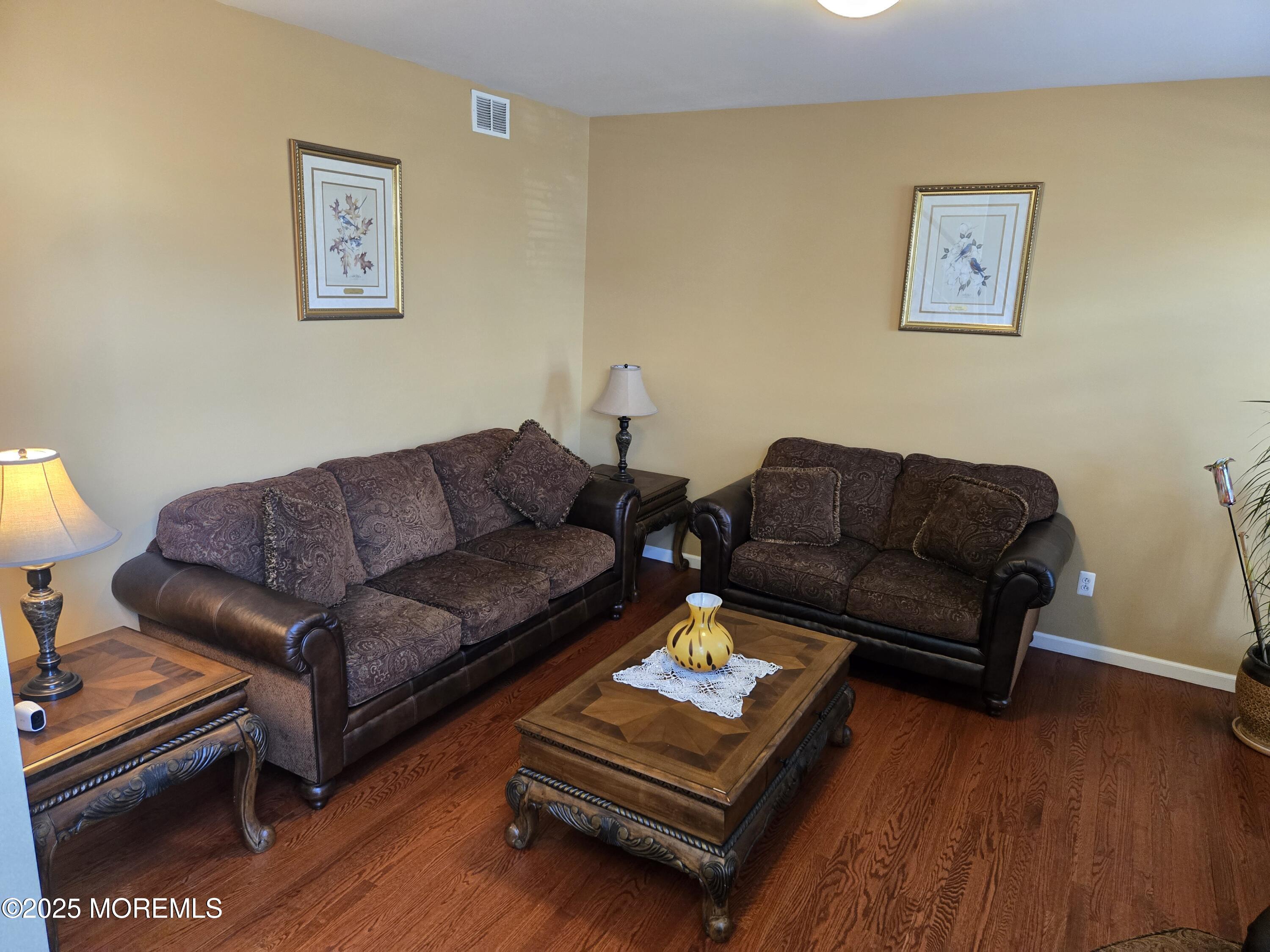 40 David Drive Image 3