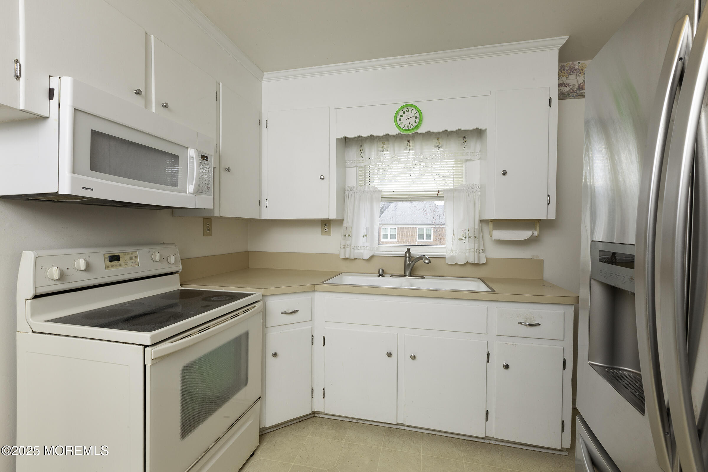 30 Cooper Avenue Image 4