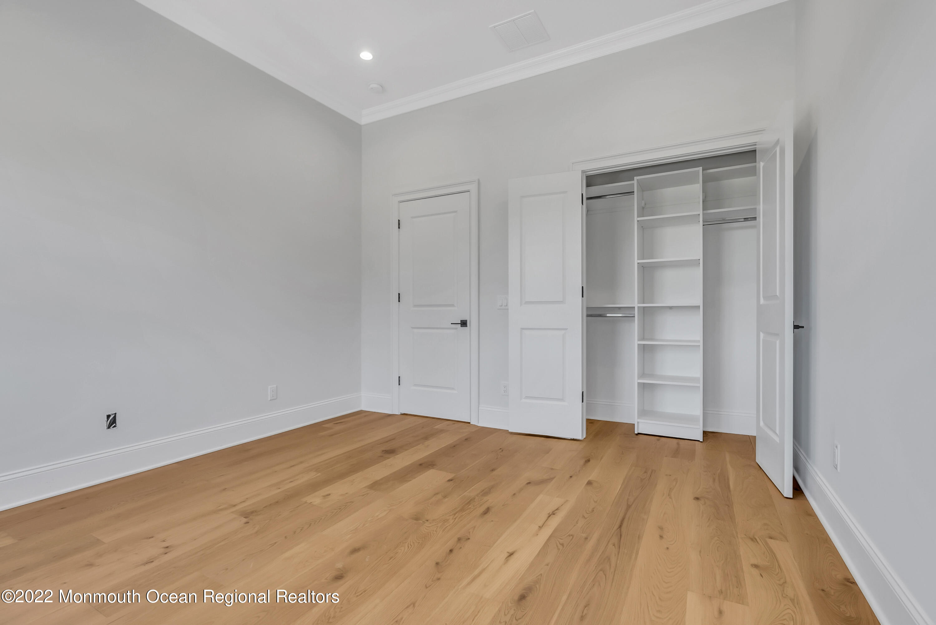 116 Eagle Way, Eatontown, NJ, 07724 image 32