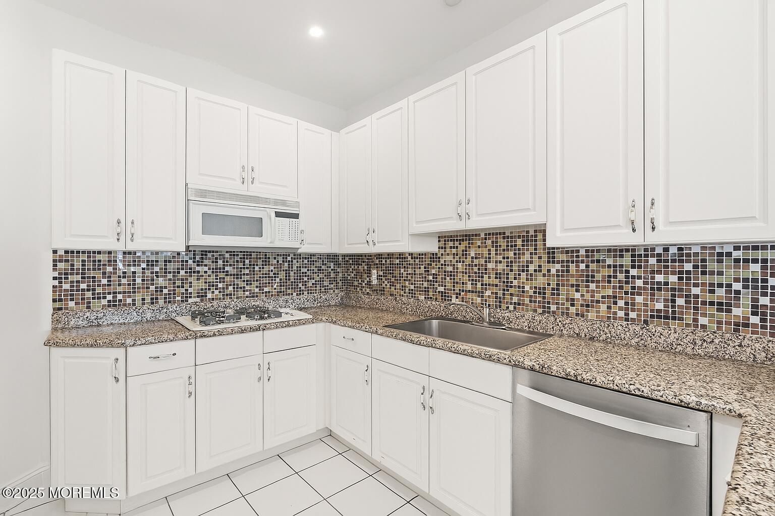 21 Riviera Drive, Long Branch, NJ, 07740 image 18