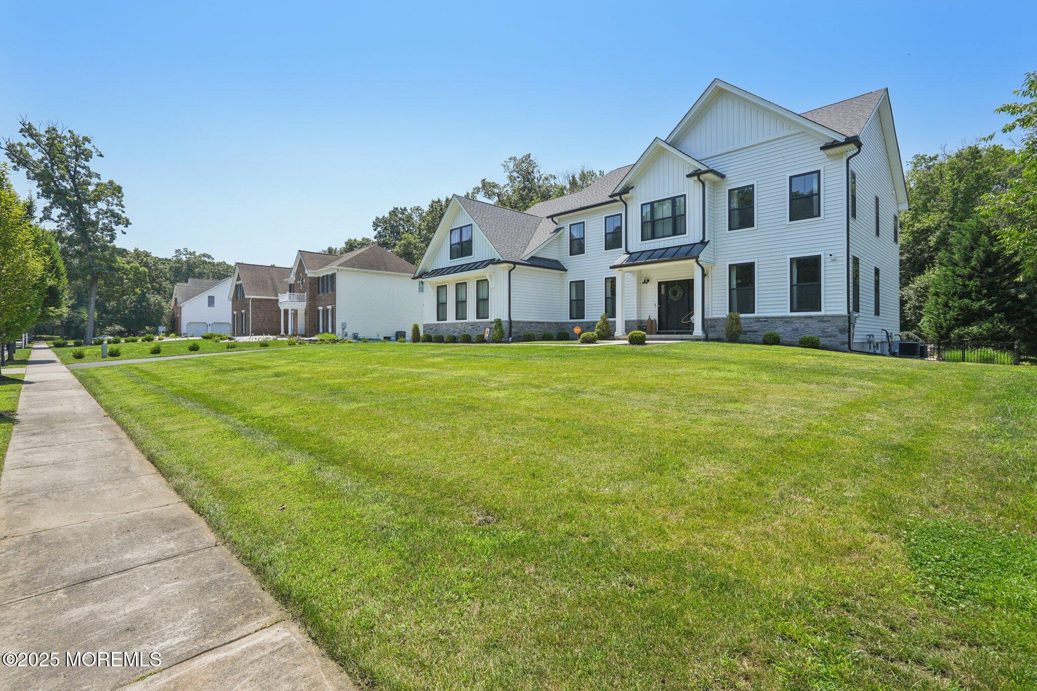 5 Randolph Drive Image 2