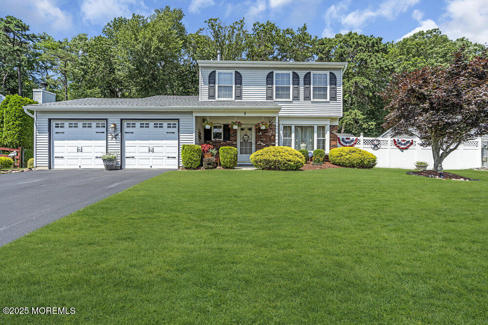 8 Yellowstone Lane, Howell, NJ, 07731