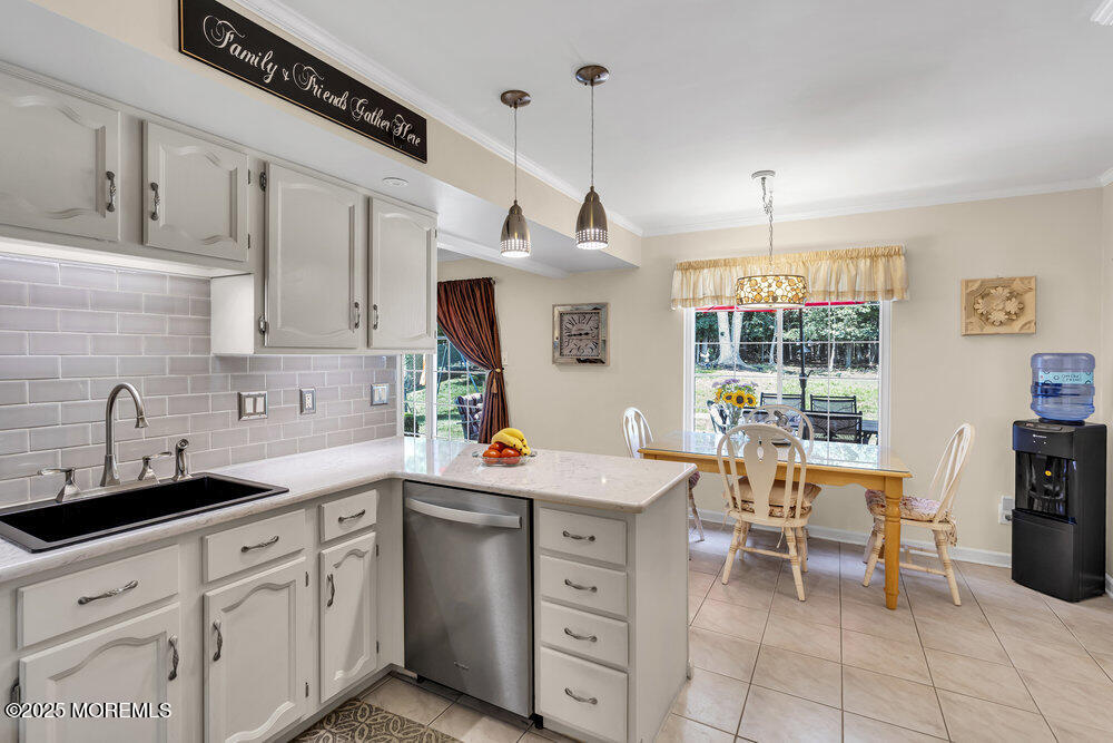 8 Yellowstone Lane, Howell, NJ, 07731 image 25