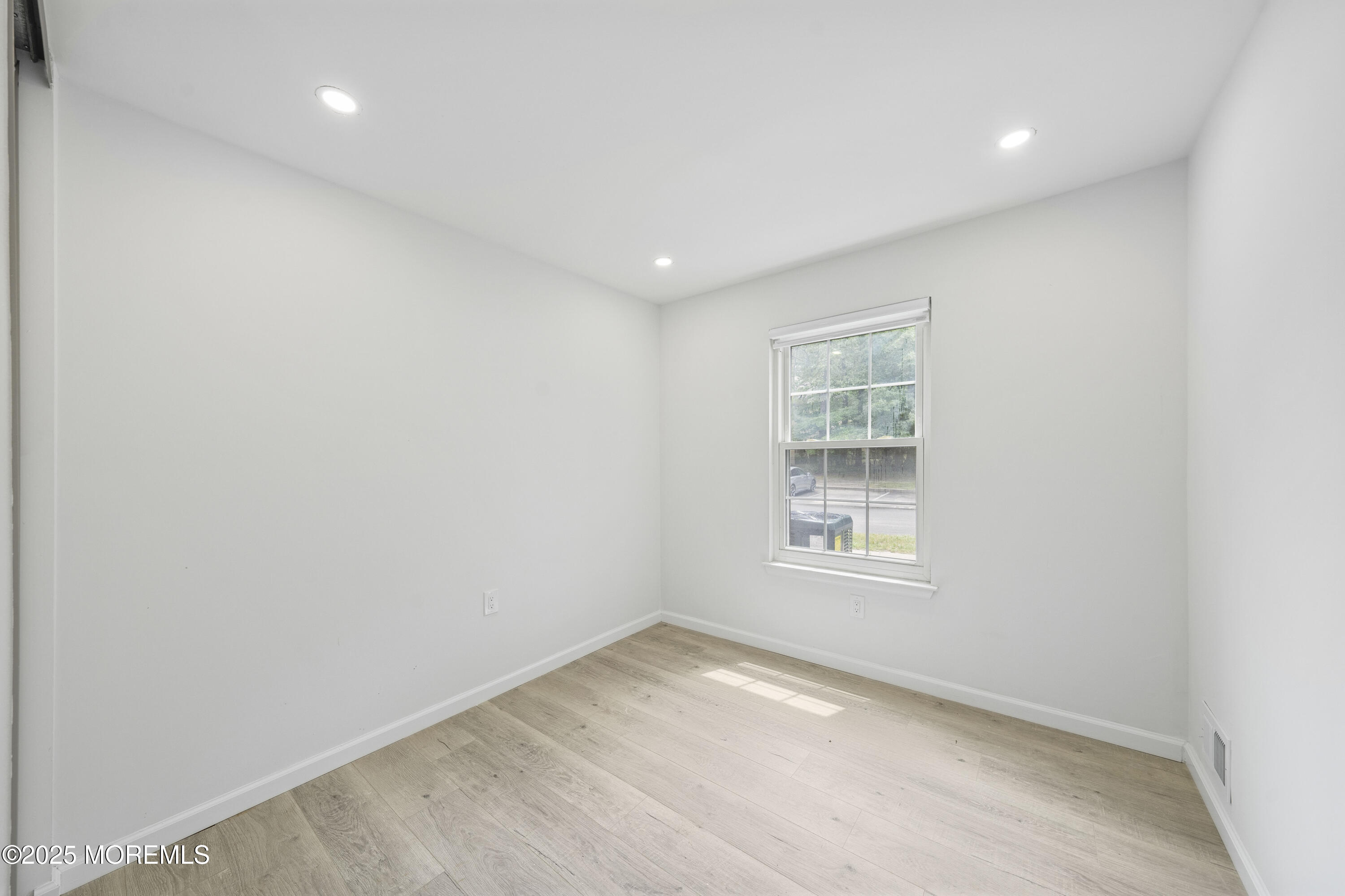 410 Owls Nest Court, Jackson, NJ, 08527 image 8