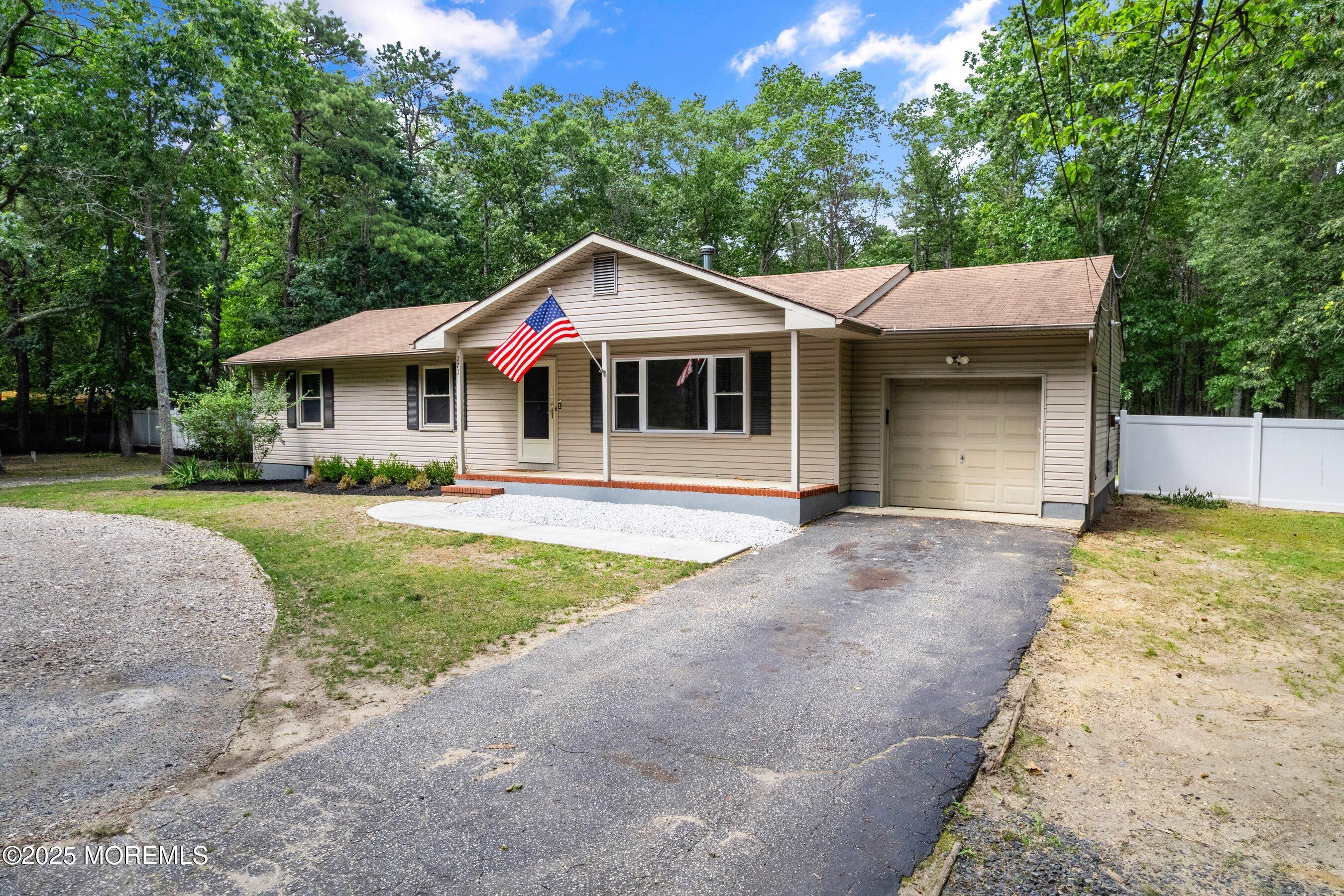 271 S Stump Tavern Road Image 2