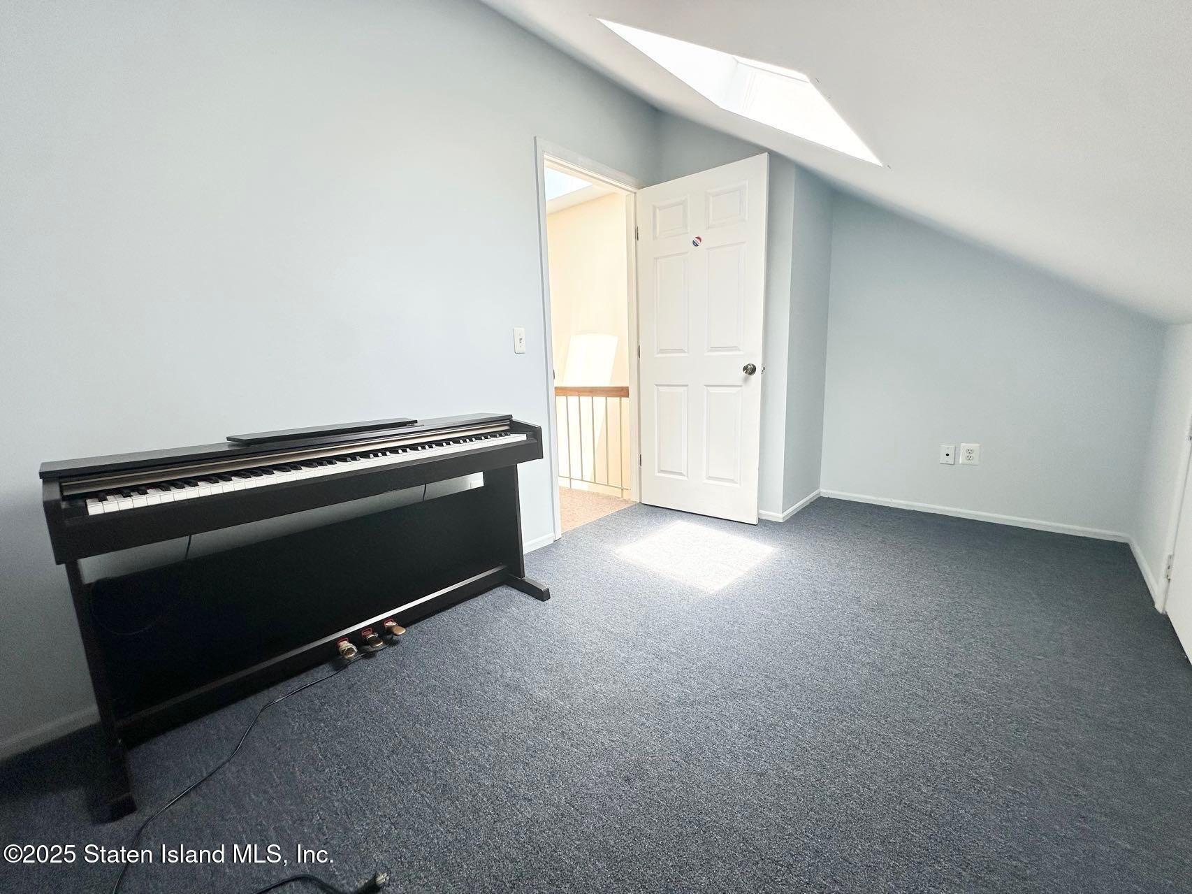 47 Savo Lane, Staten Island, NY, 10305 image 9